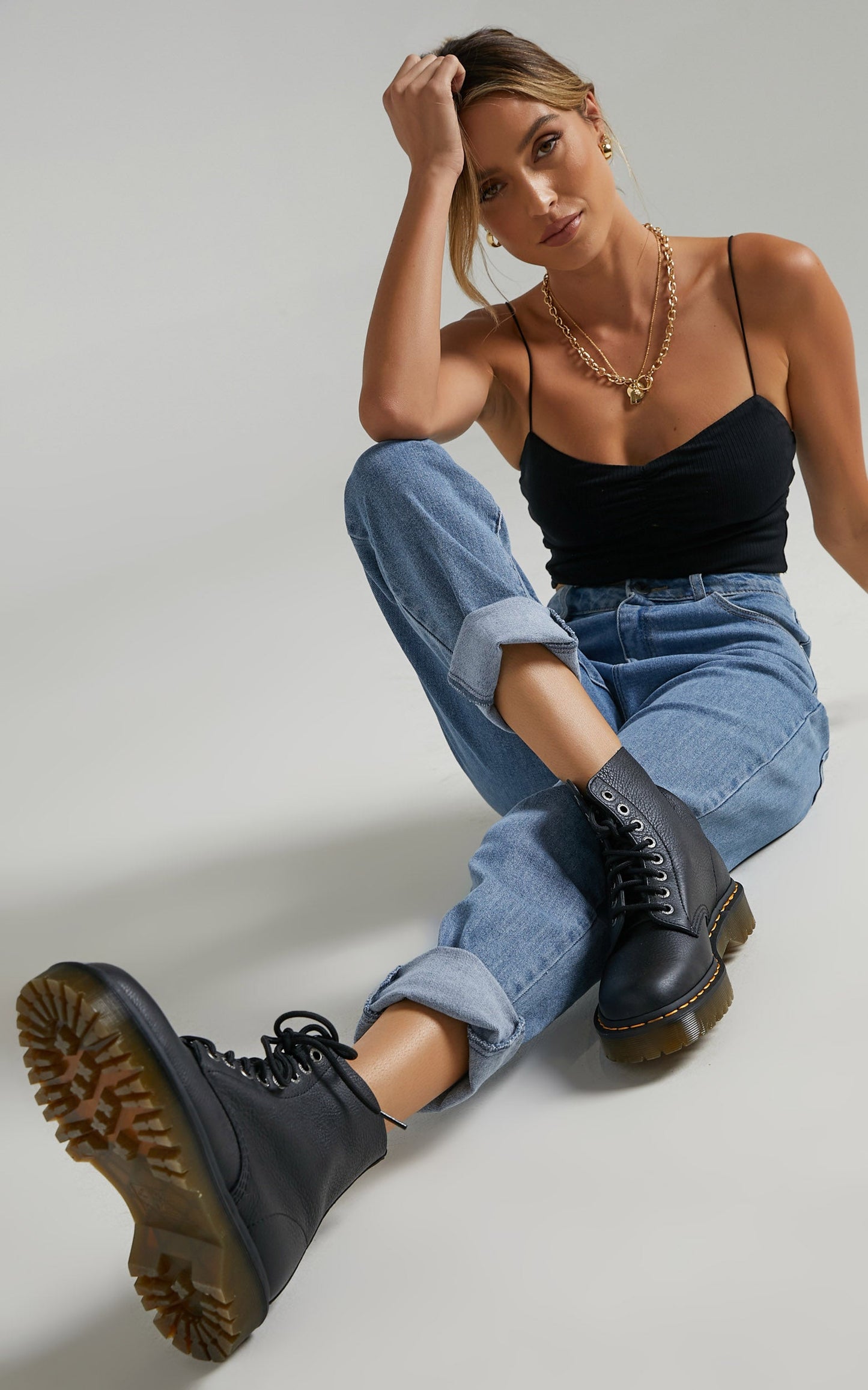 Dr. Martens - 1460 Pascal Bex 8 Eye Boots in Black Pisa