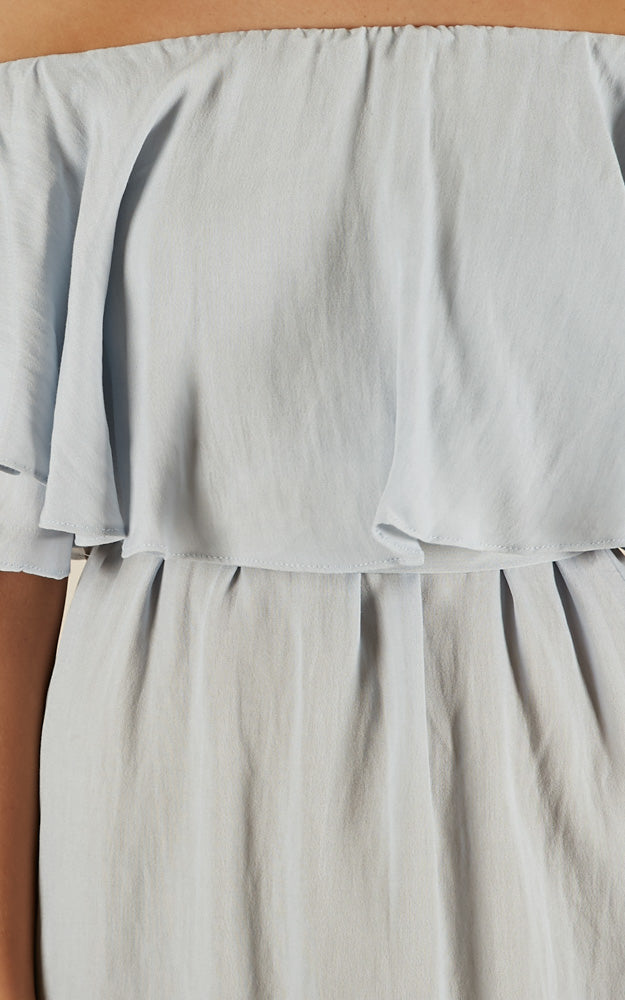 So Divine Dress In Blue Linen Look