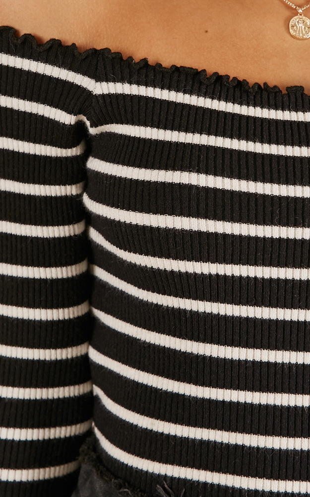 All I See Knit Top In Black And White