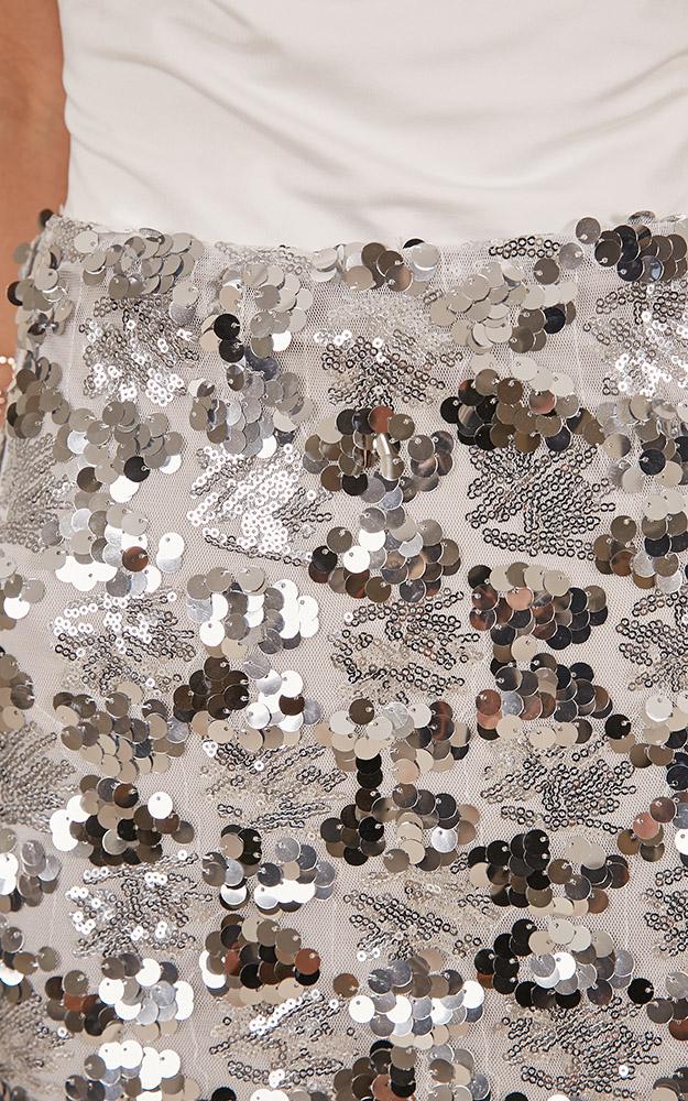 Never Boring Skirt In Silver Sequin