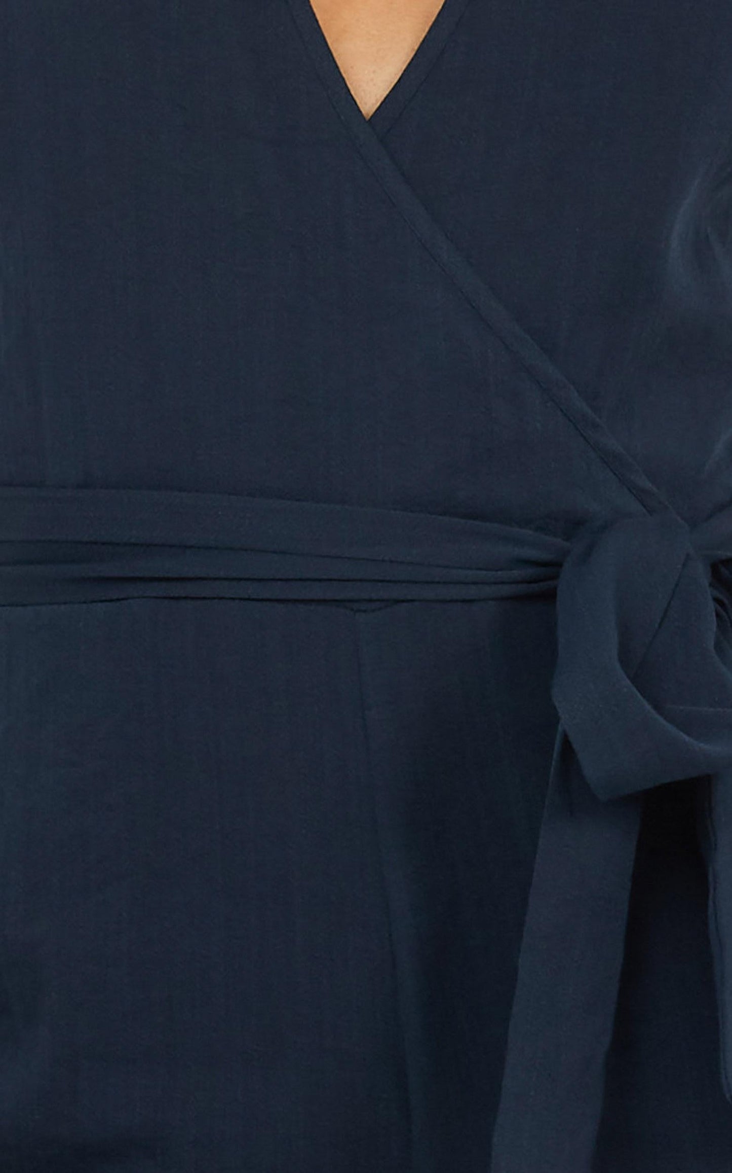 Leadership Jumpsuit In Navy Linen Look