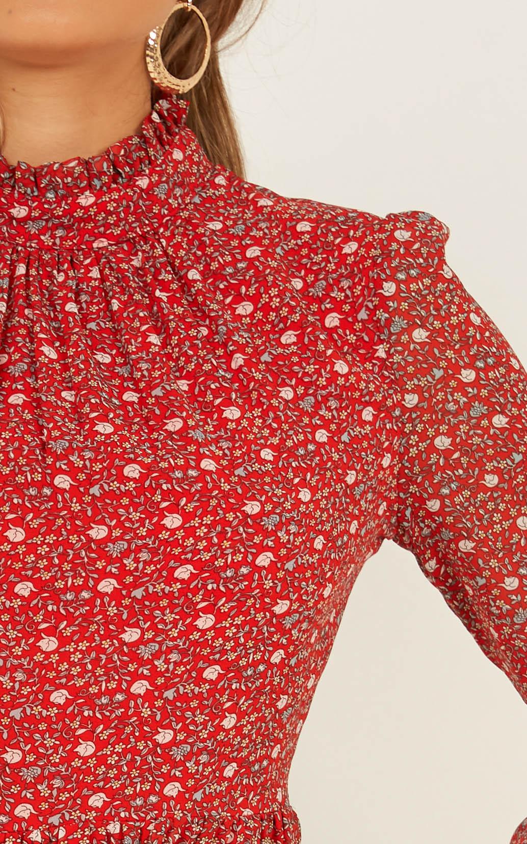 Final Call Dress In Red Print