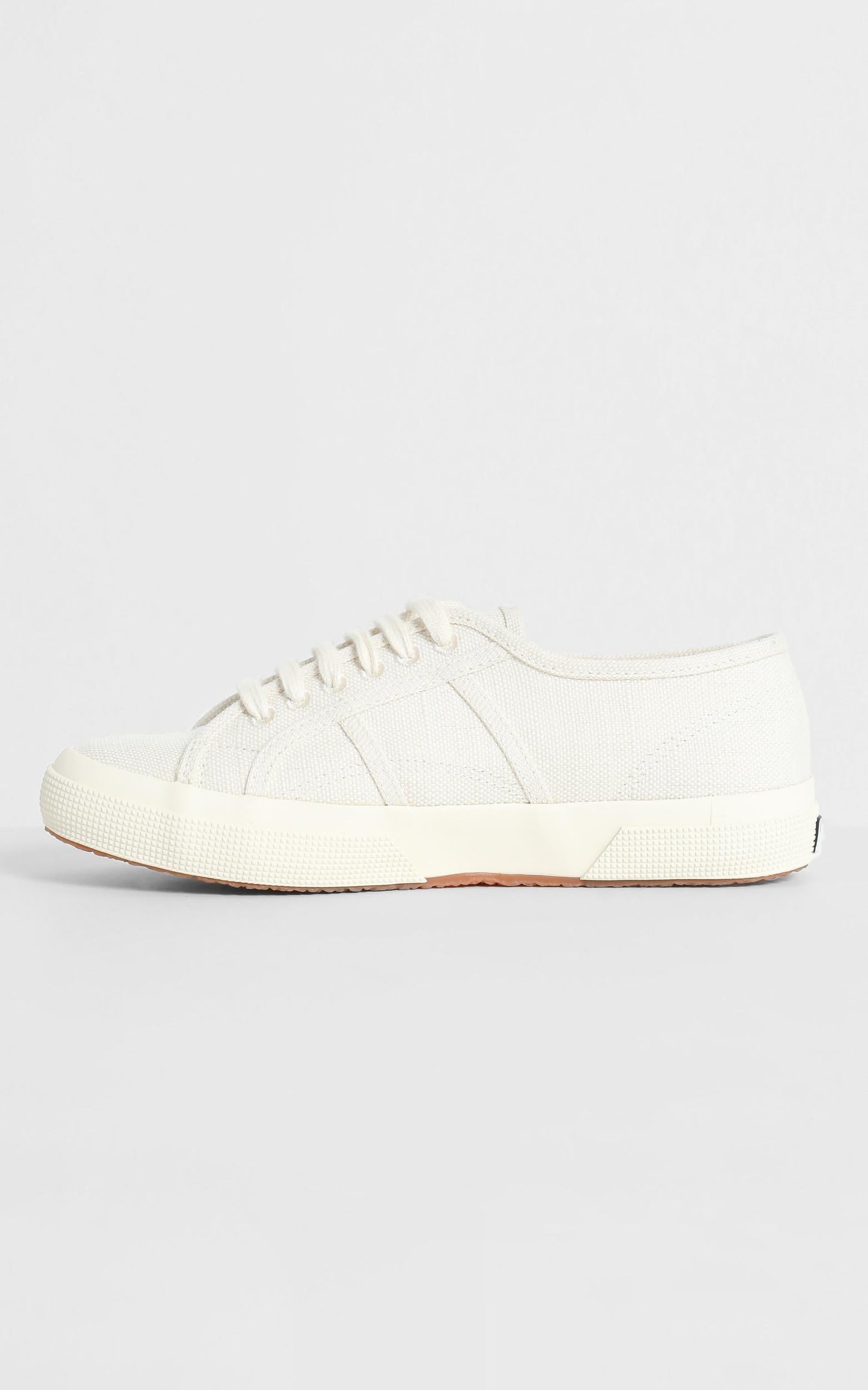 Superga - 2750 Organic Cotton Sneaker in Natural Beige