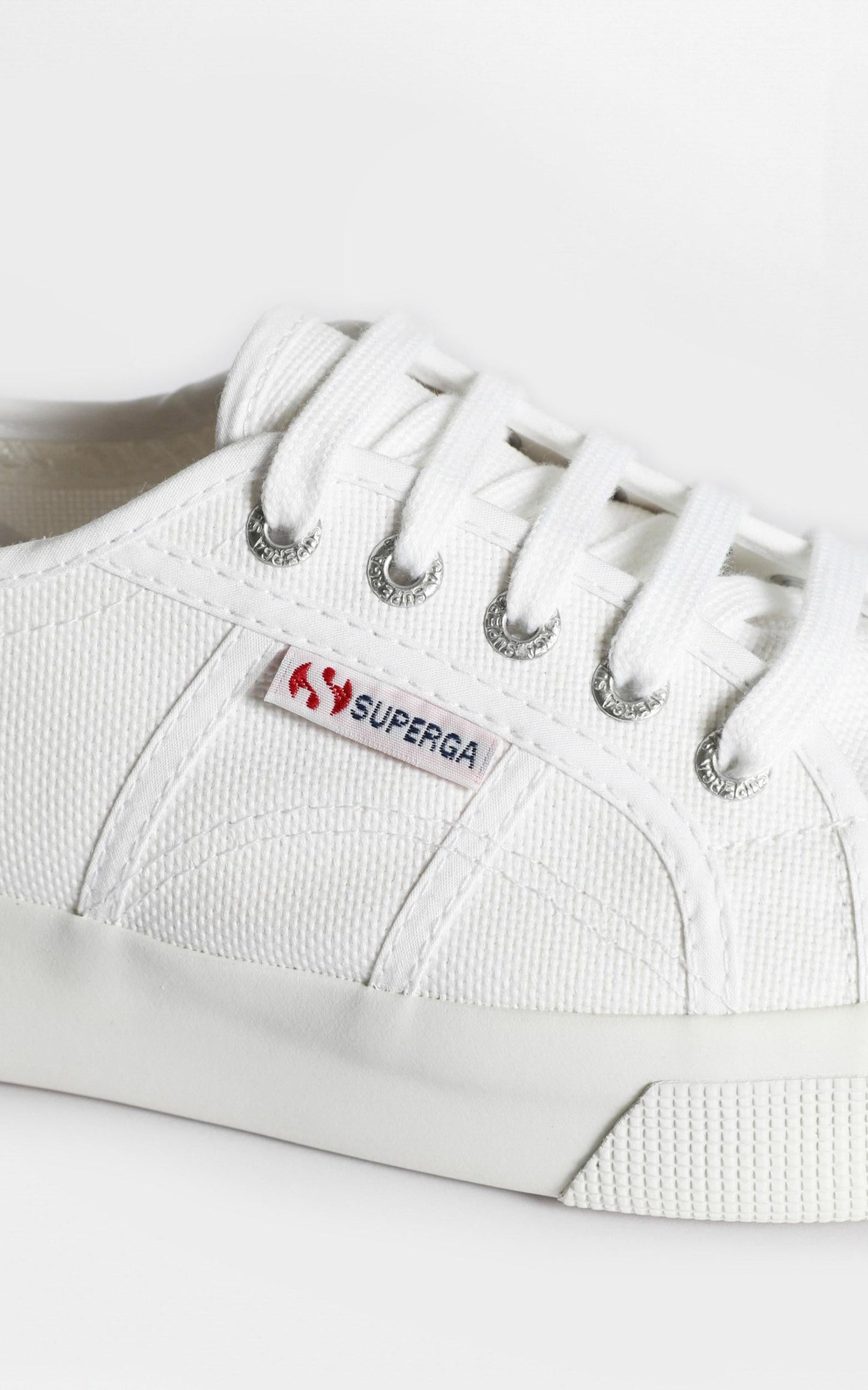 Superga- 2730 Cotu Sneakers in White Canvas