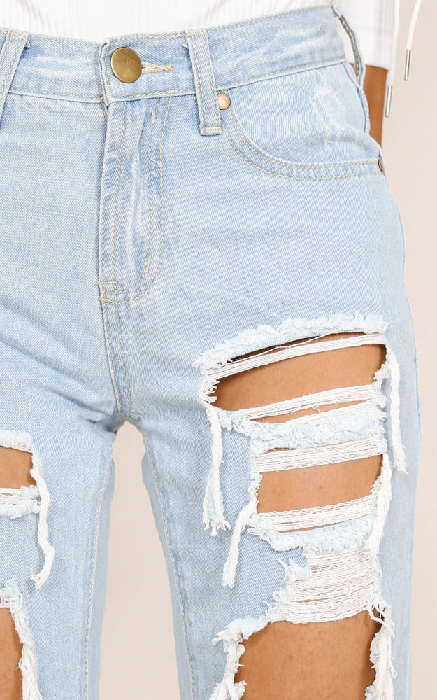 Amber Jeans In Light Wash