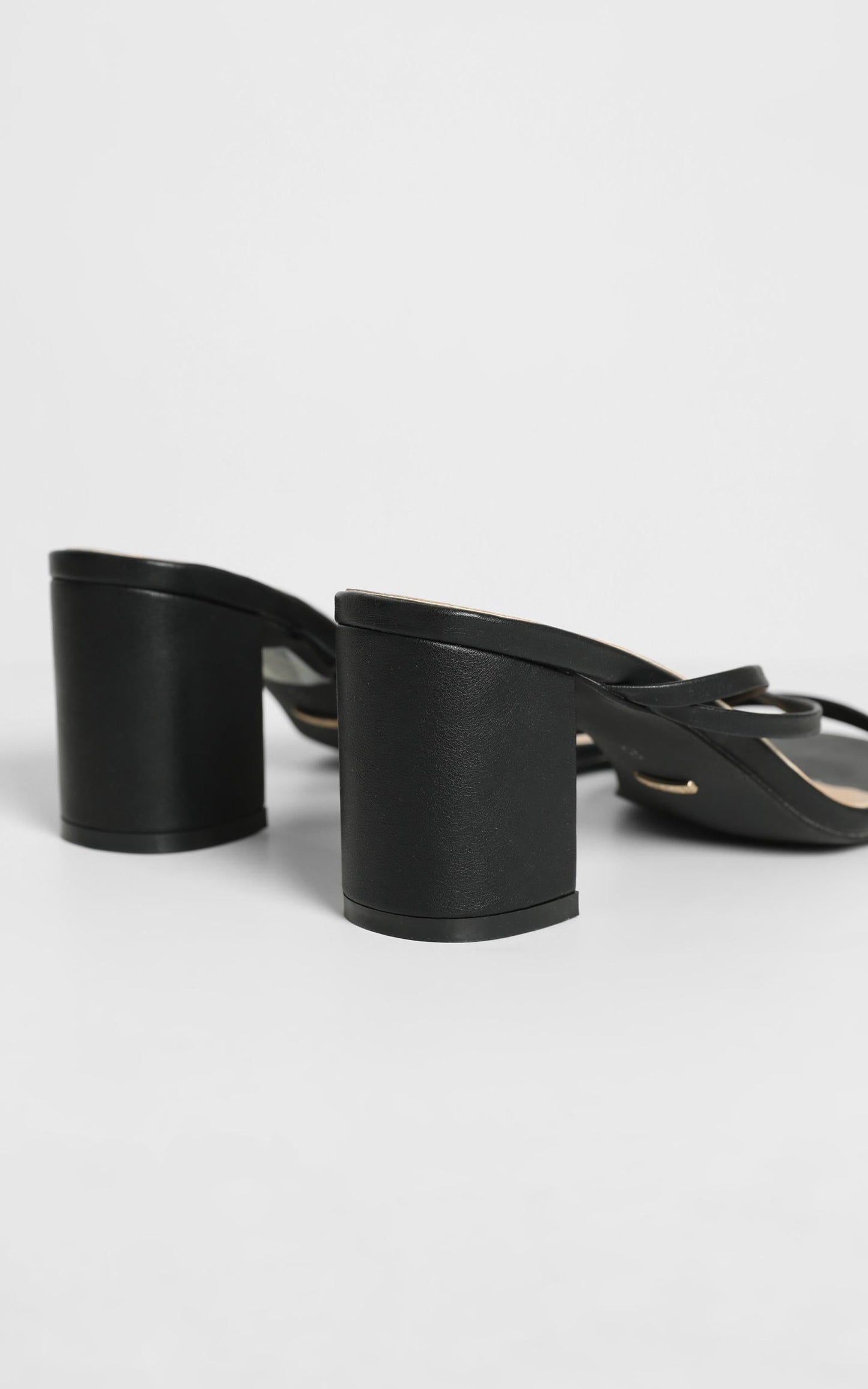 Billini - Yazmin Heels in Black