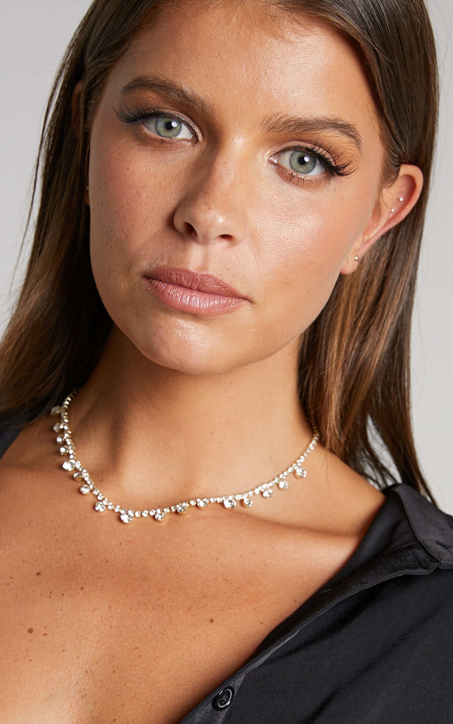 Herzelinde Diamante Necklace in Gold