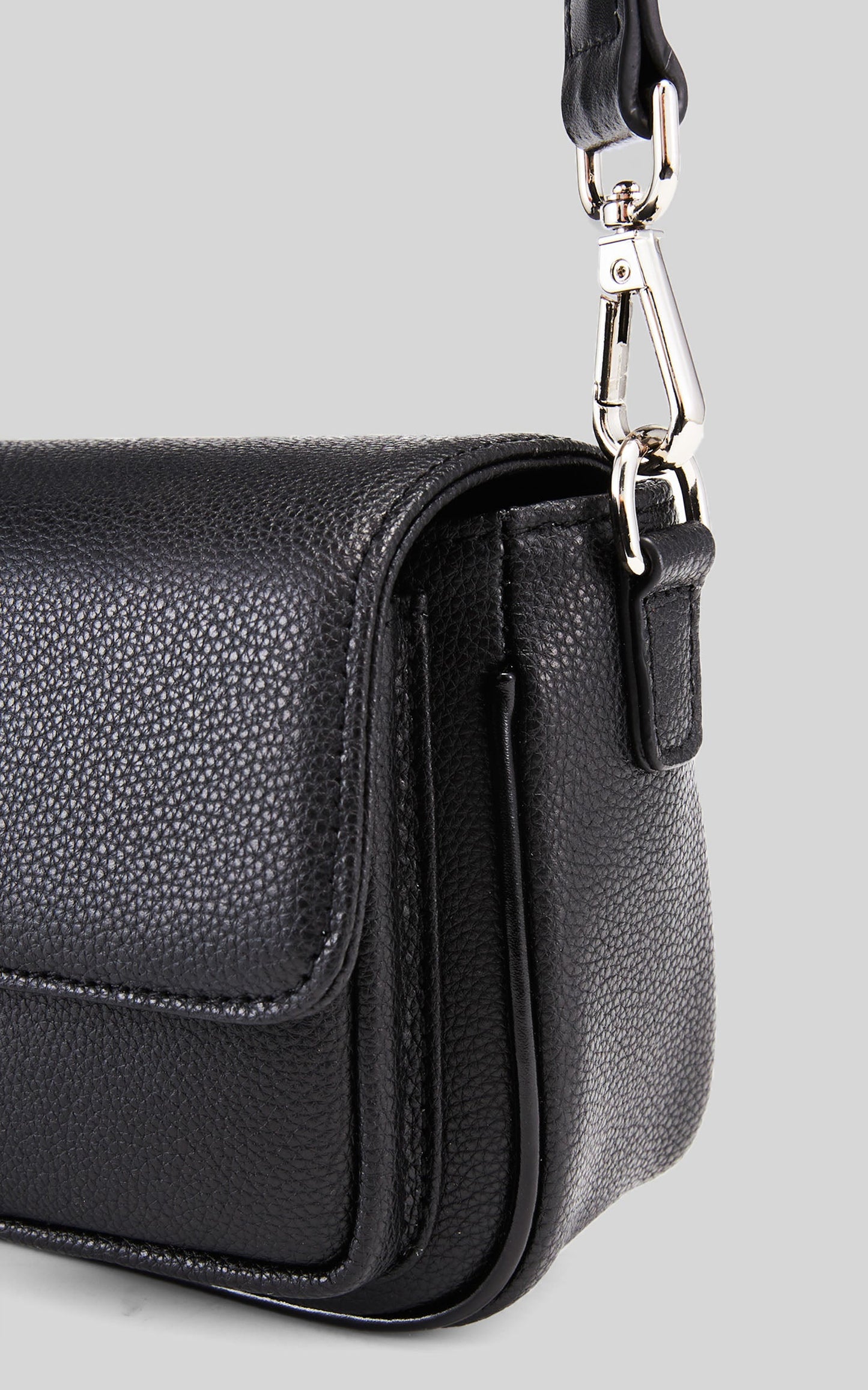 Nakedvice - The Maci Bag in Black/Silver