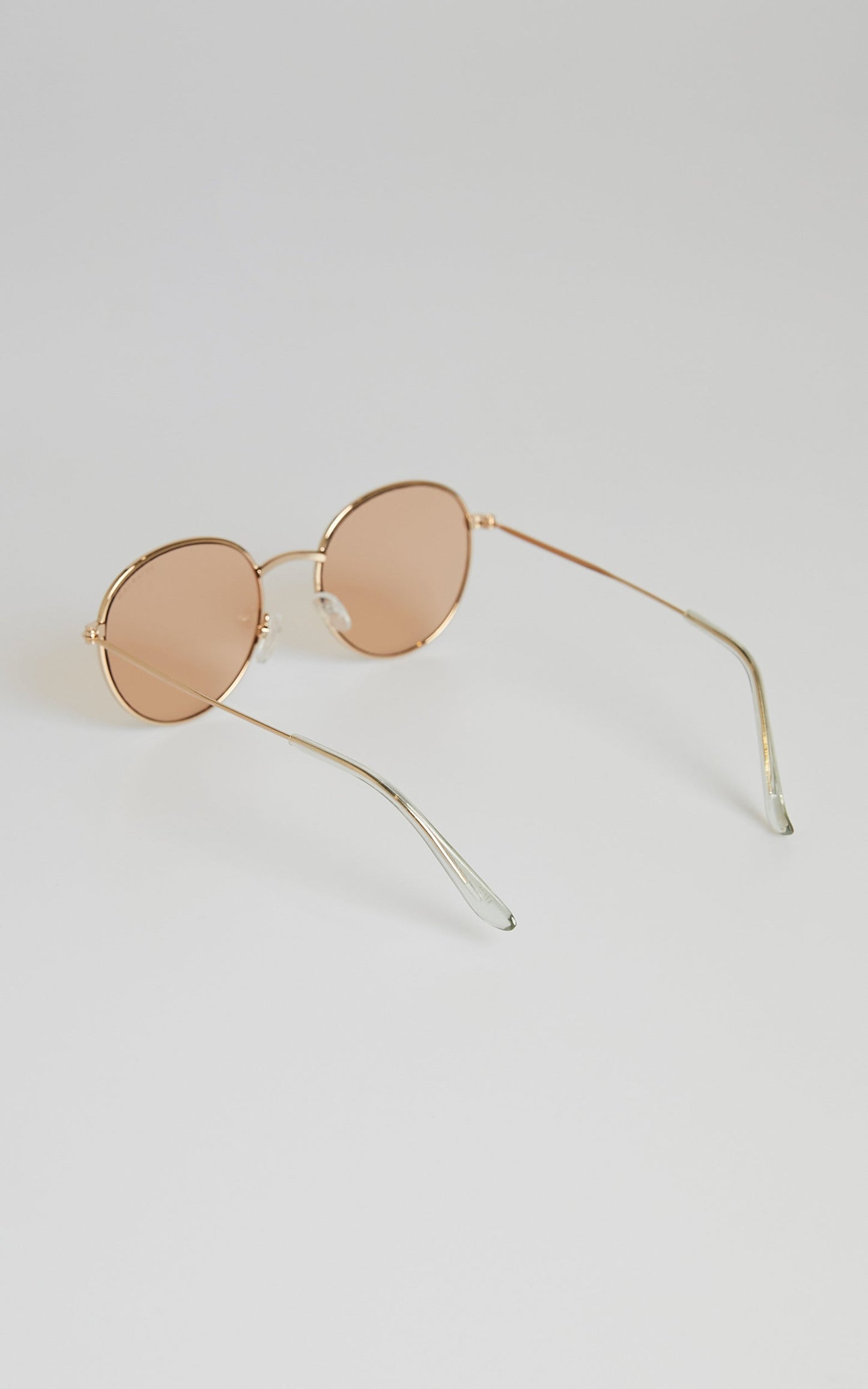 Peta and Jain - Molly Sunglasses in Peach