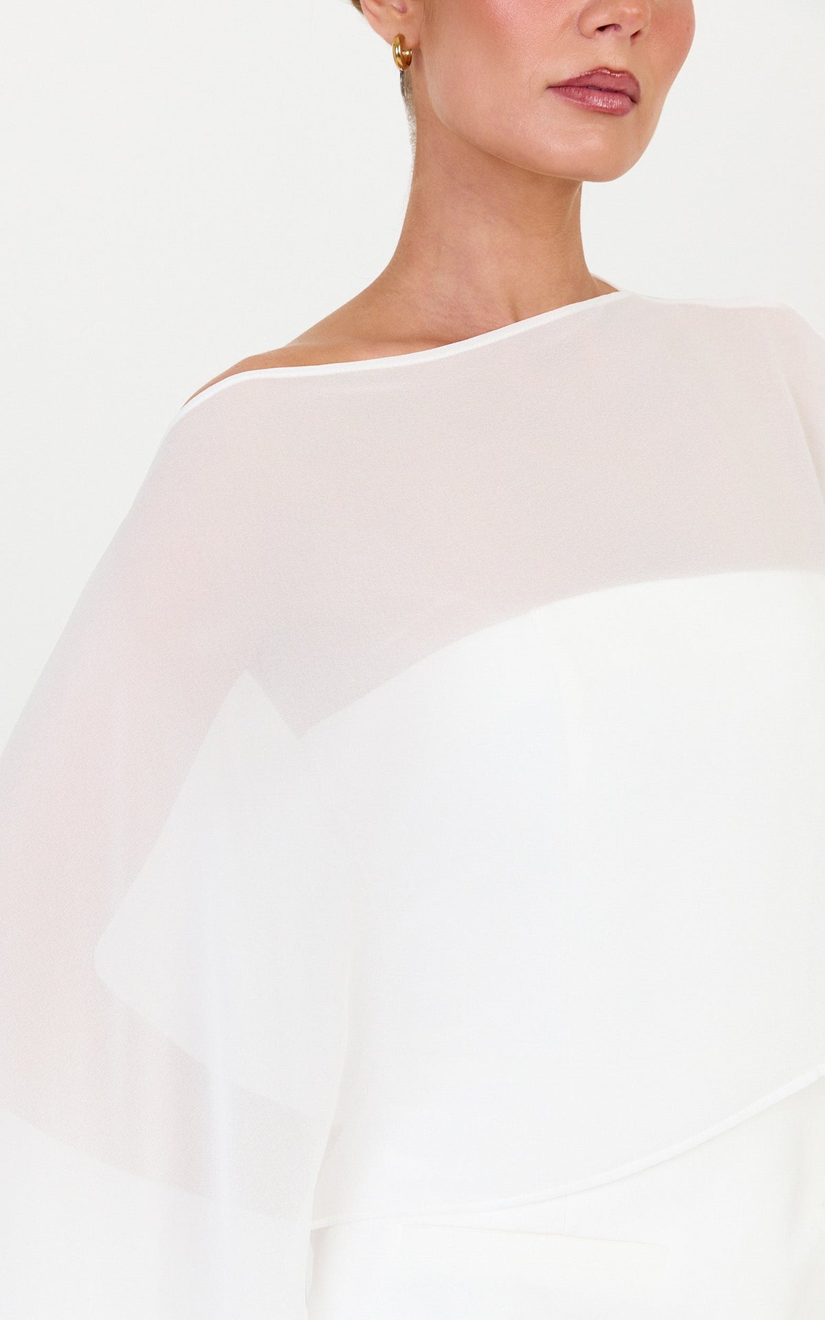 Aya Top – Transparente Carmen-Cape-Top in Weiß