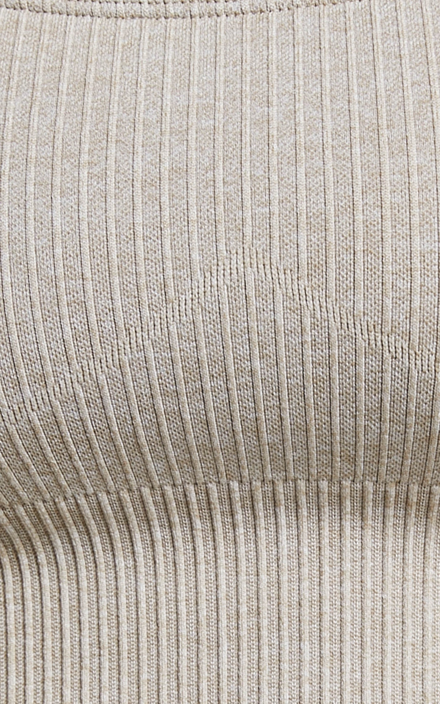 Aim'n - RIBBED SEAMLESS BRA in Beige