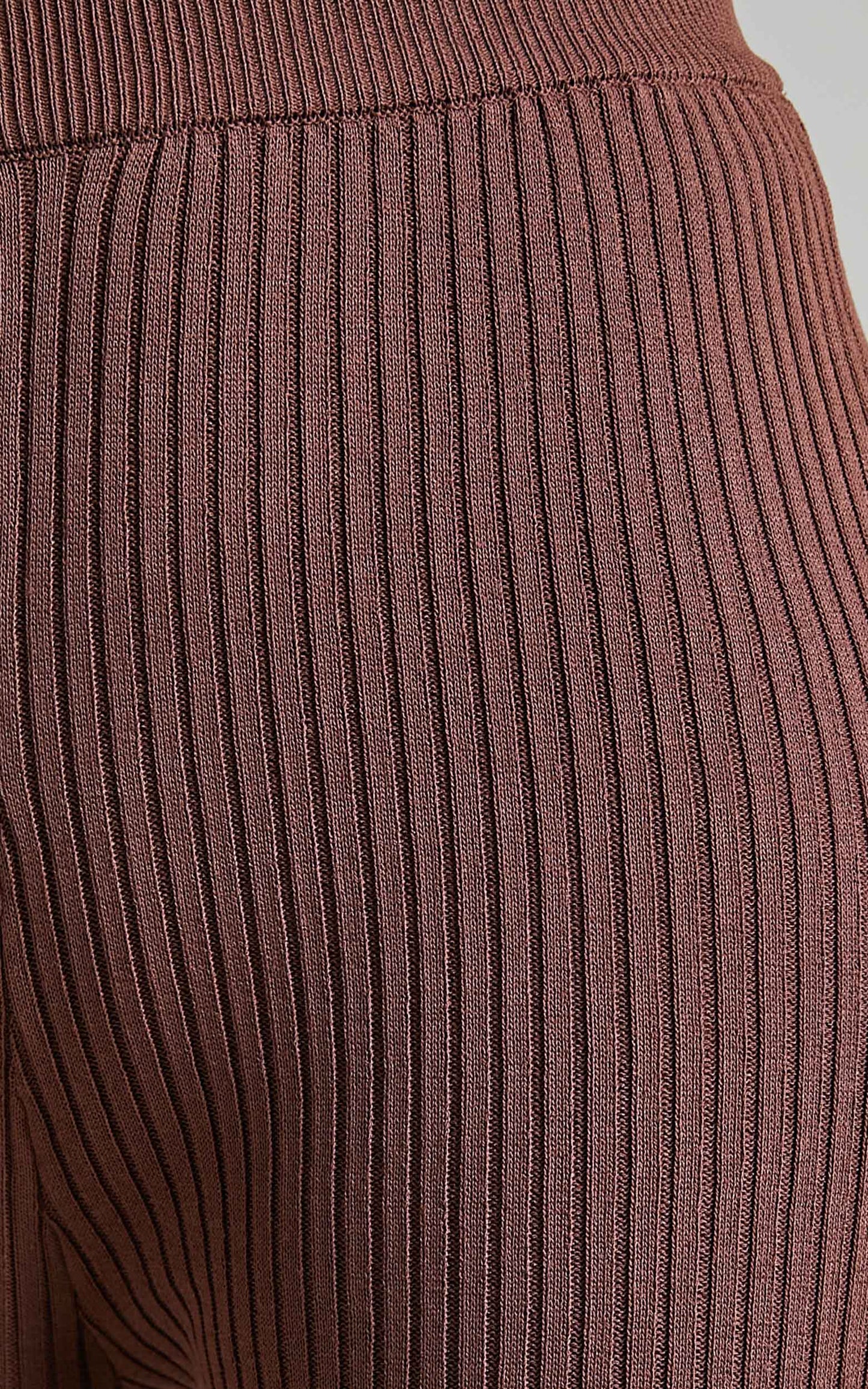 Zyanya Ribbed Cropped Two Piece Set in Chocolate