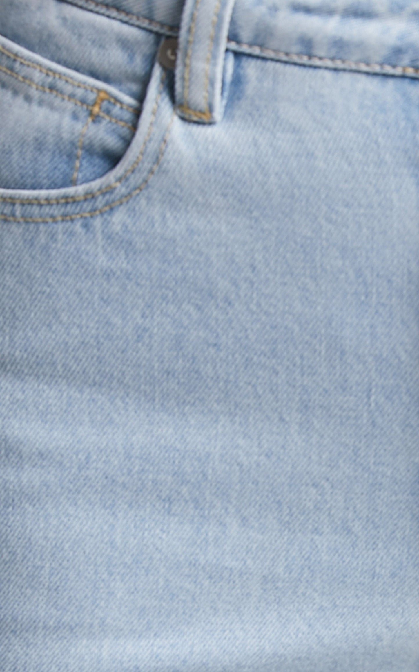 Abrand - A 94 HIGH SLIM DAWN STONE RIP Jeans in Bleach Blue