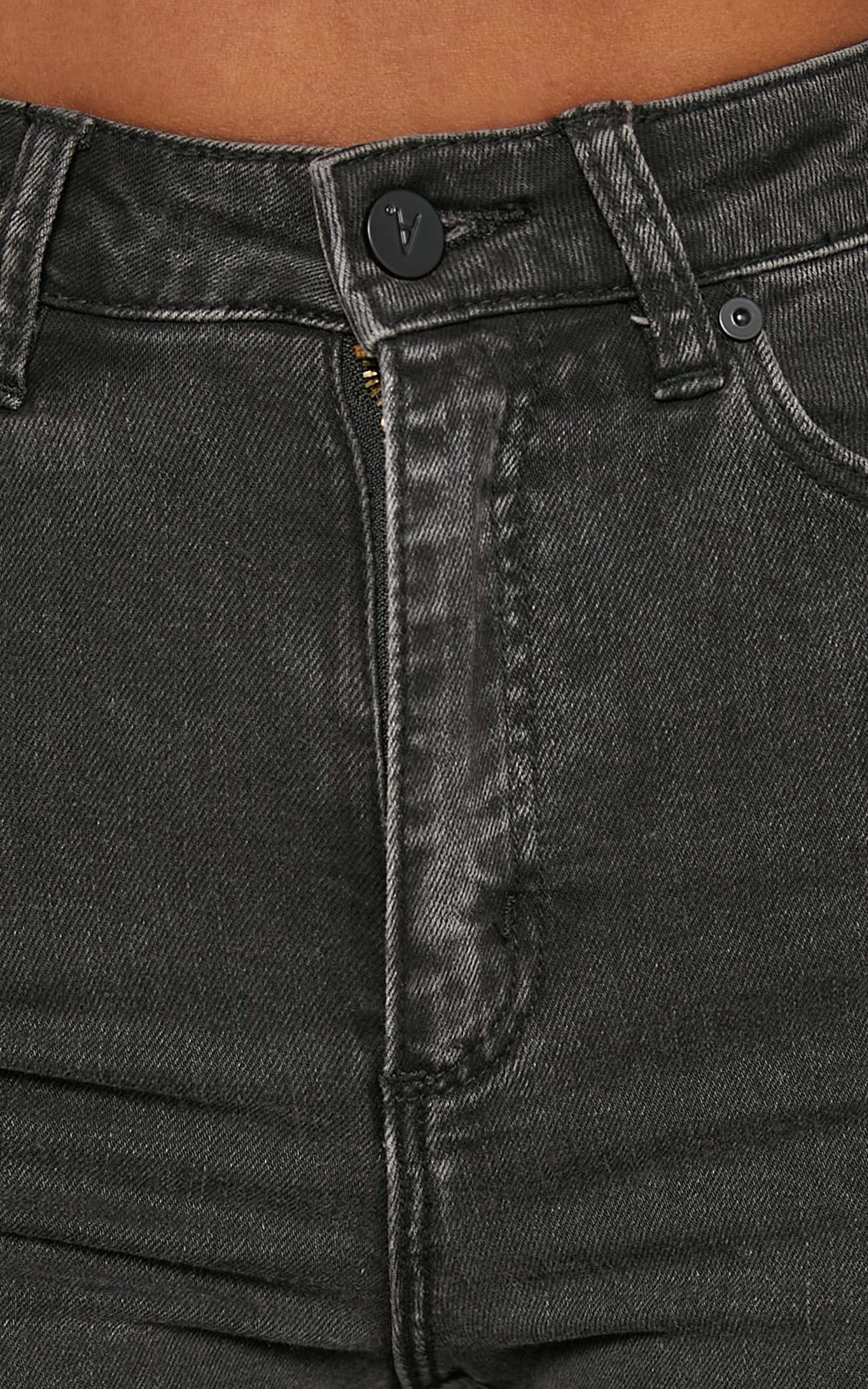 Abrand - A '94 High Slim Jean in 90210 Black