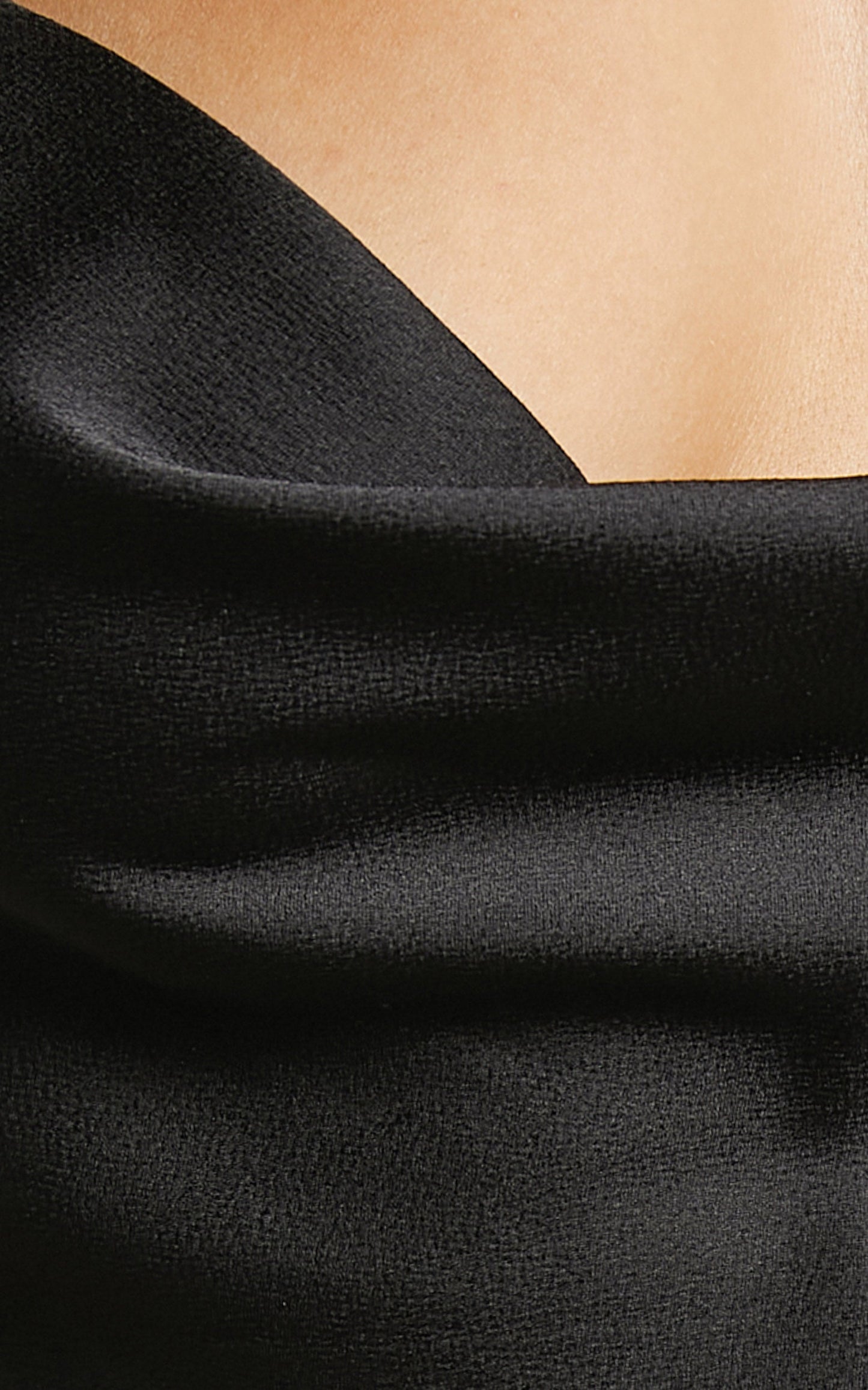 Alvarez Cowl Neck Crop Top in Black
