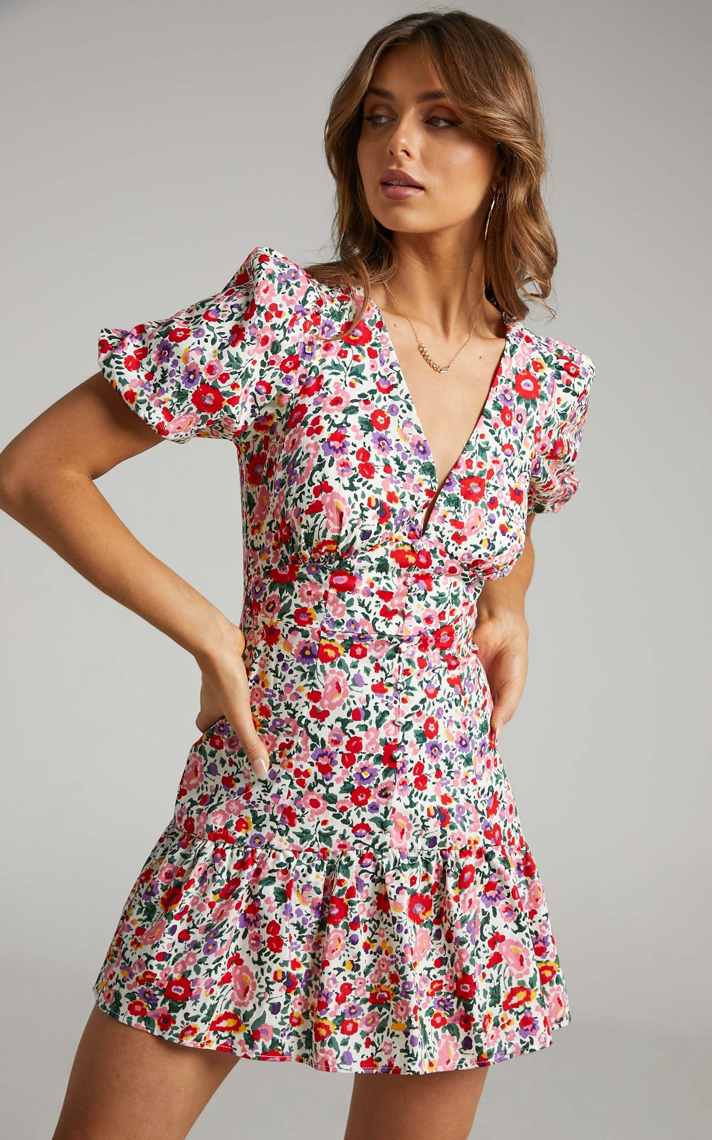 Annamae V Neck Mini Dress in White Floral