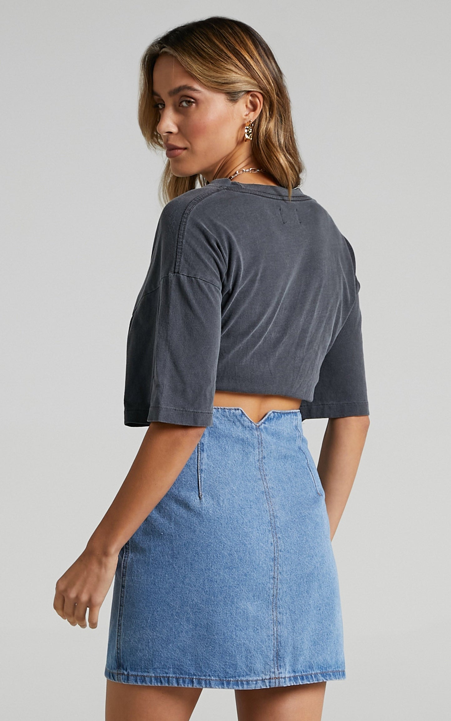 Carson Denim Skirt in Mid Wash