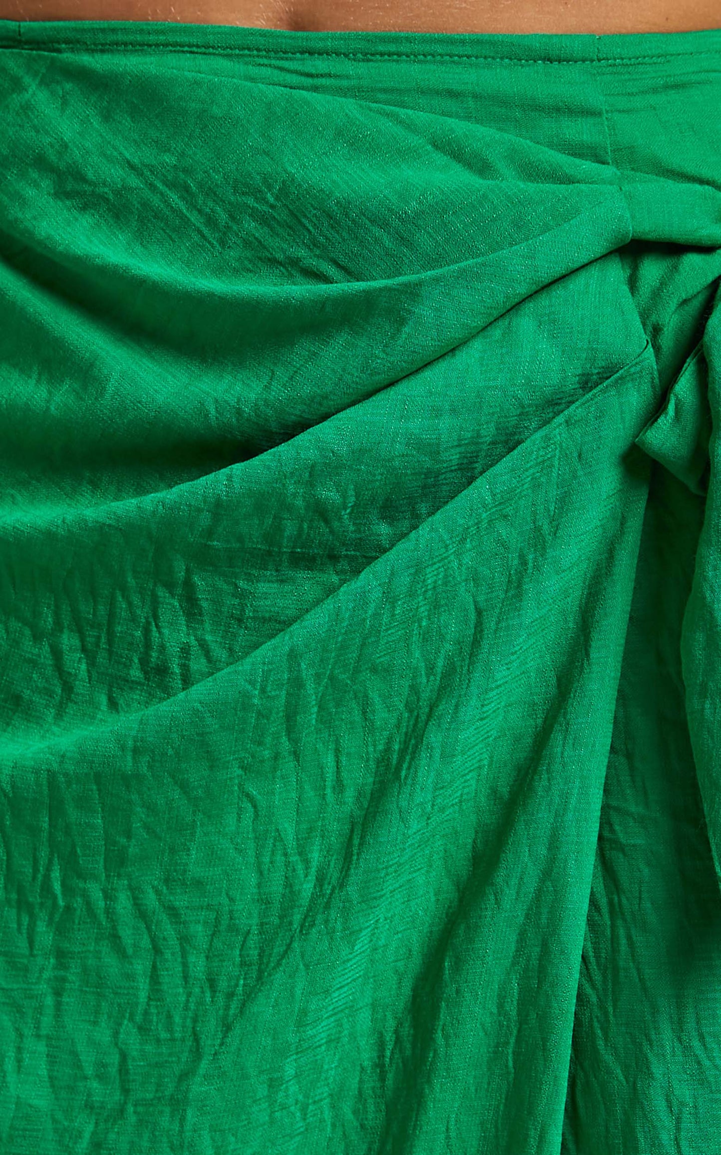 Chiruth Midi Wrap Skirt in Green