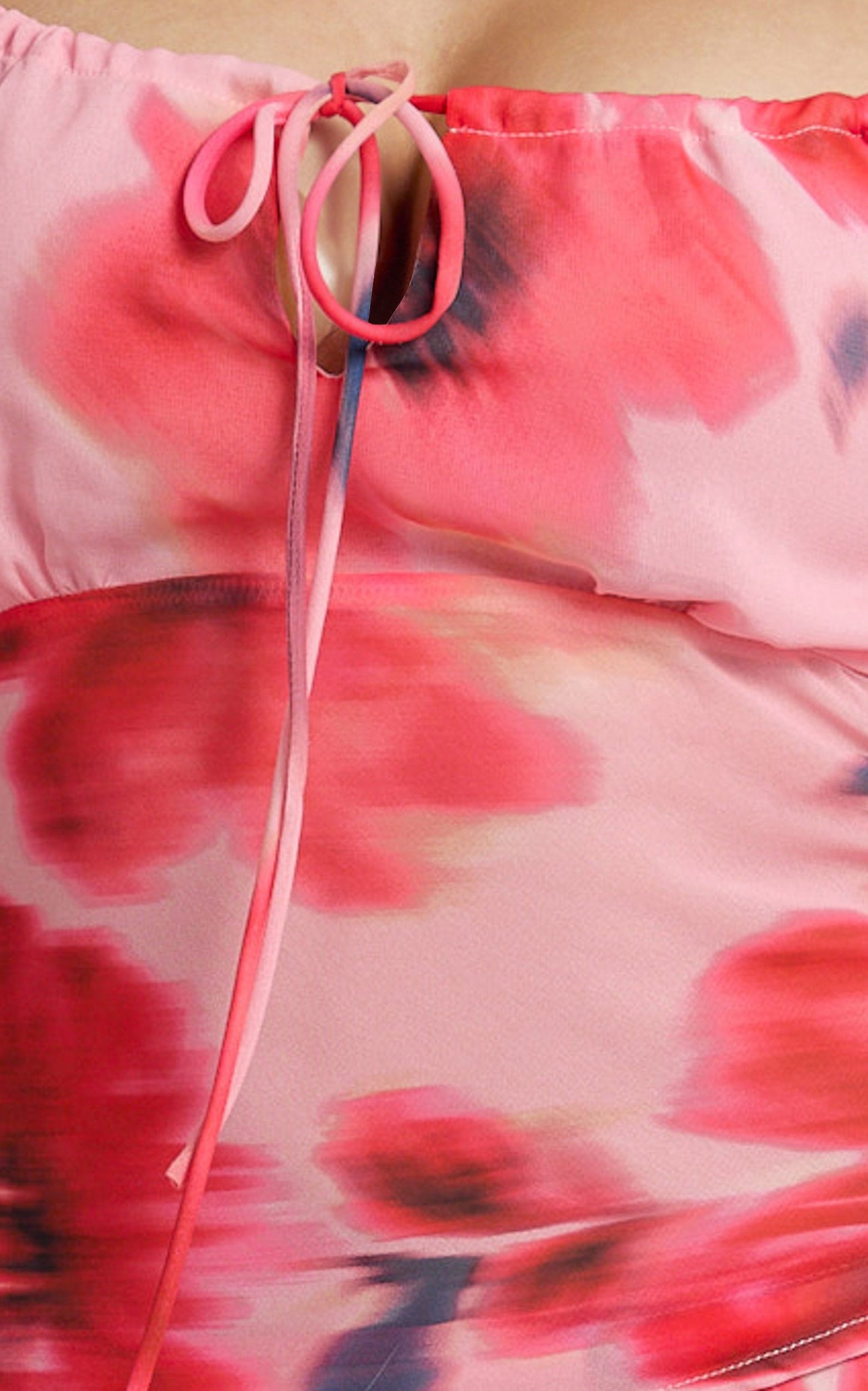 Claudia Top - Gathered Scoop Neck Top in Pink Floral