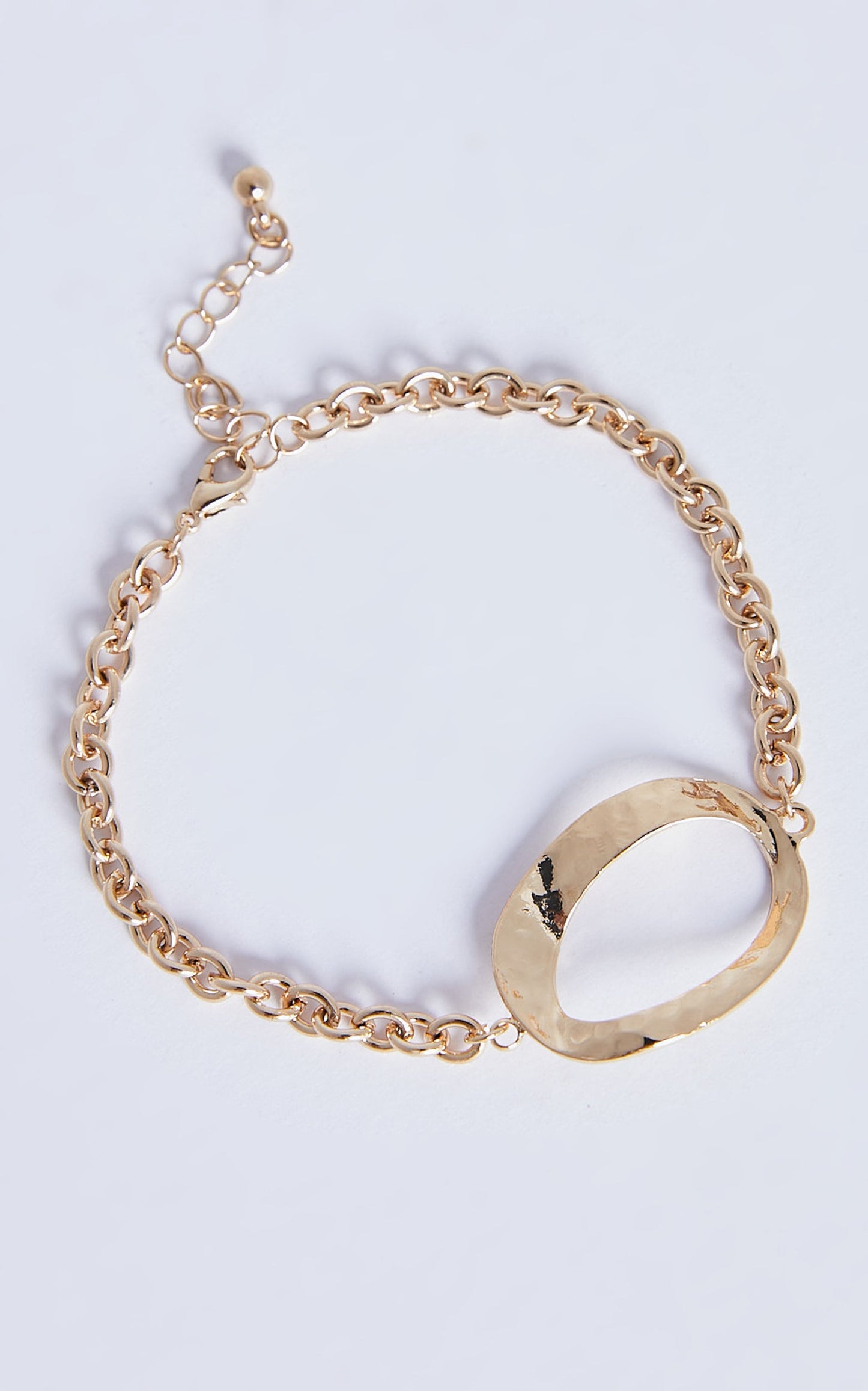 Dolores Bracelet - Open Circle Shape Chain Bracelet in Gold