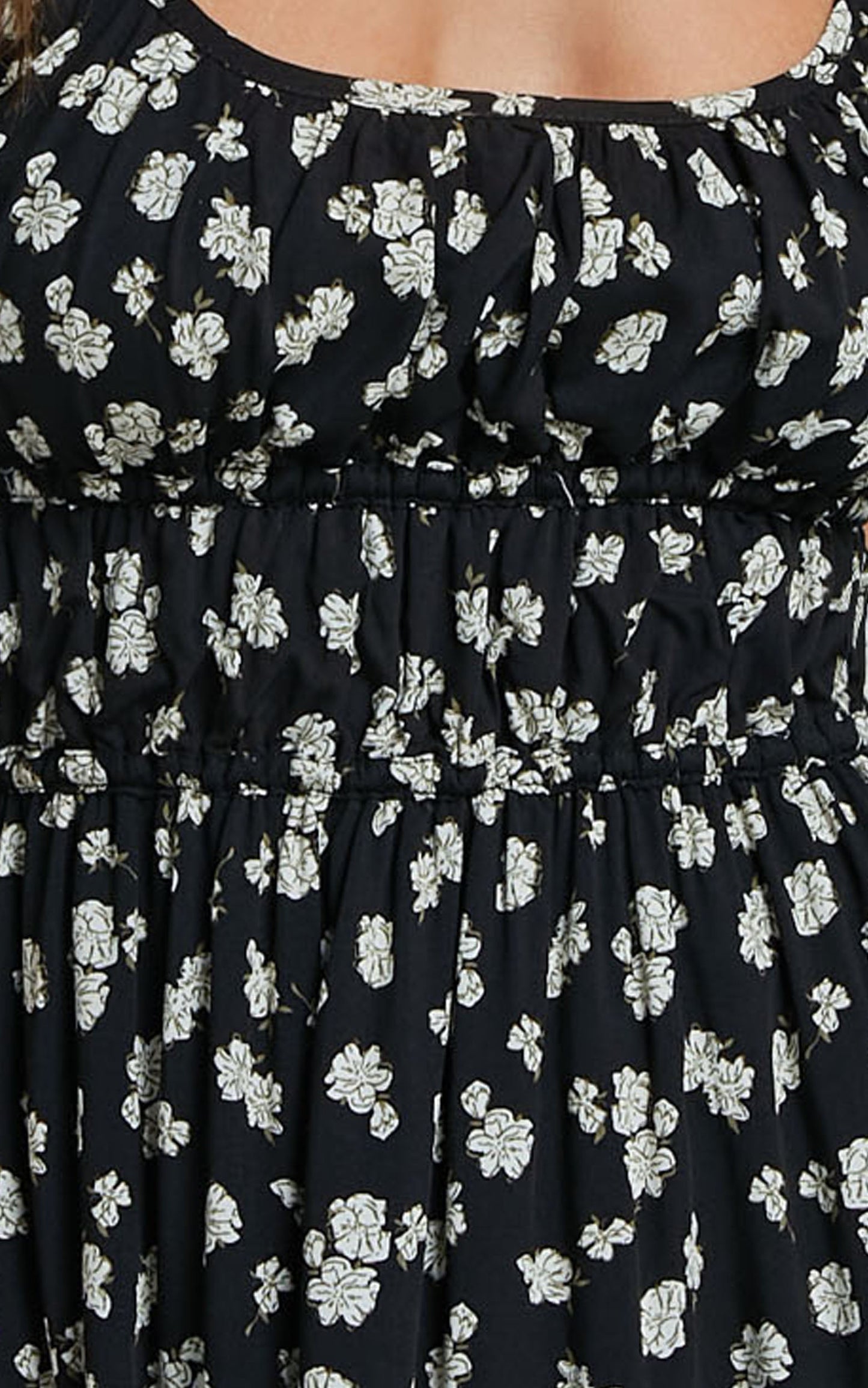 Gieanny Mini Dress - Scoop Neck Sleeveless Ruched Strap Ruffle Hem Dress in Black Floral