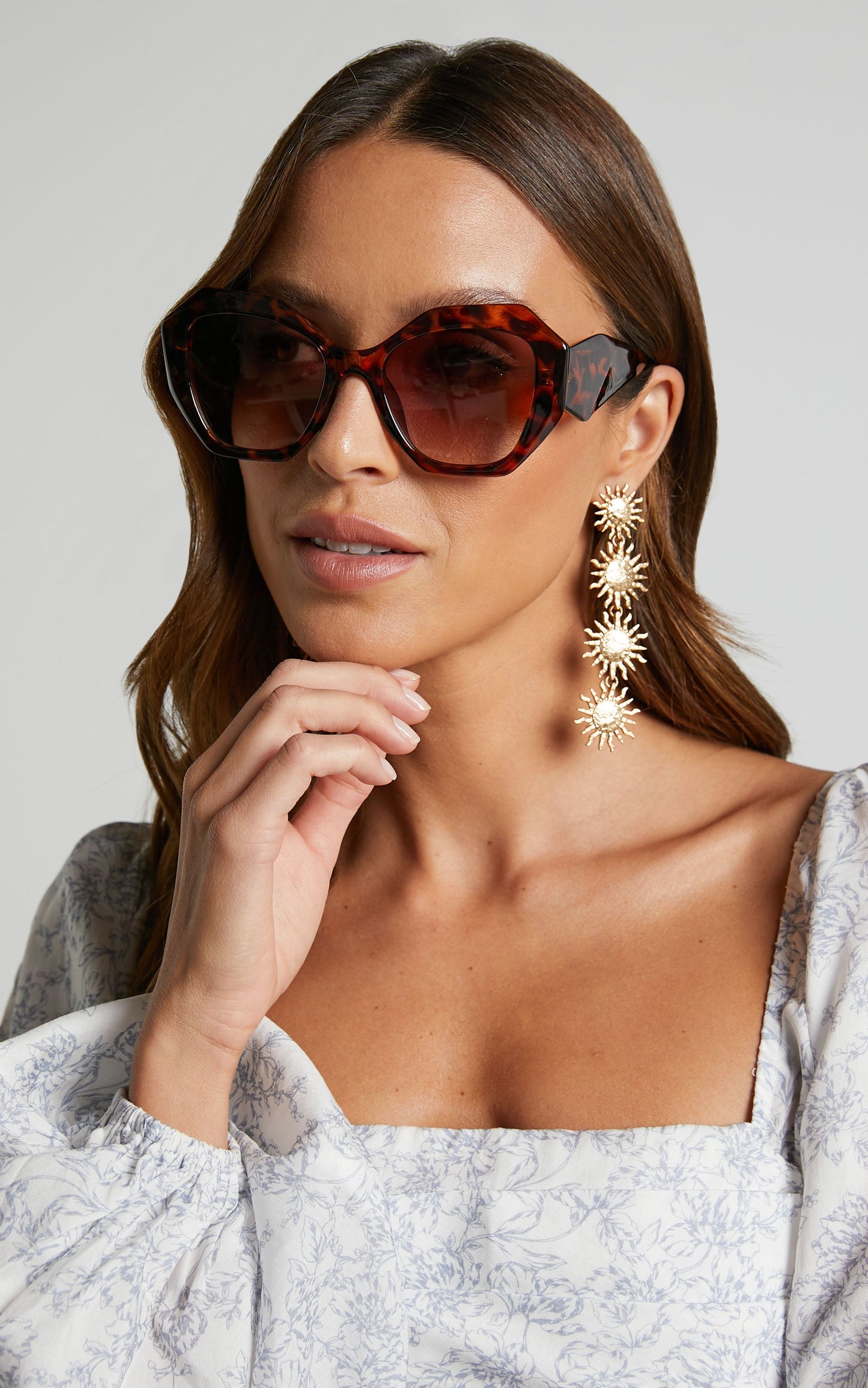 Jisebelle Sunglasses in Tortoiseshell