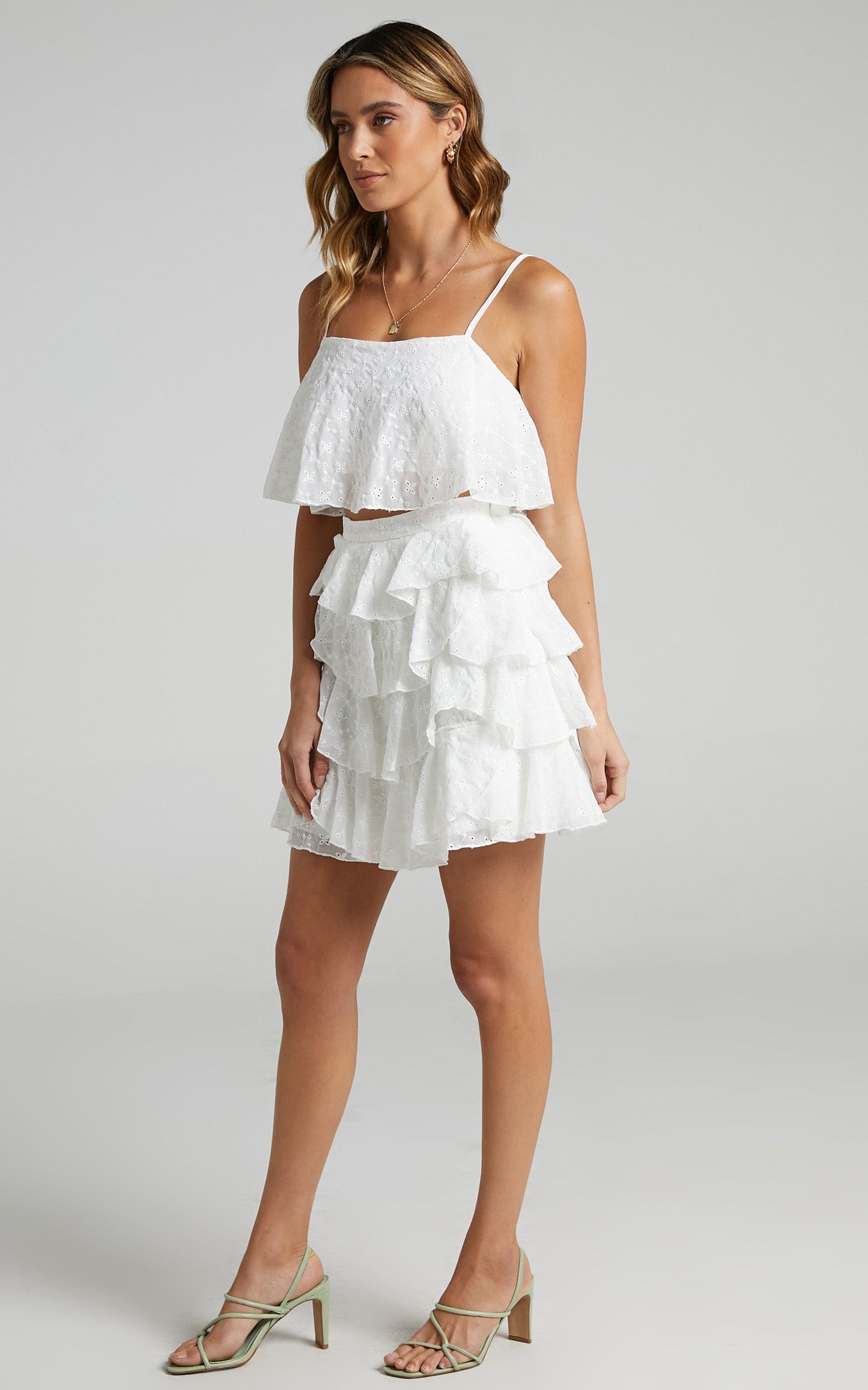 Juventas Two Piece Set in White Broderie