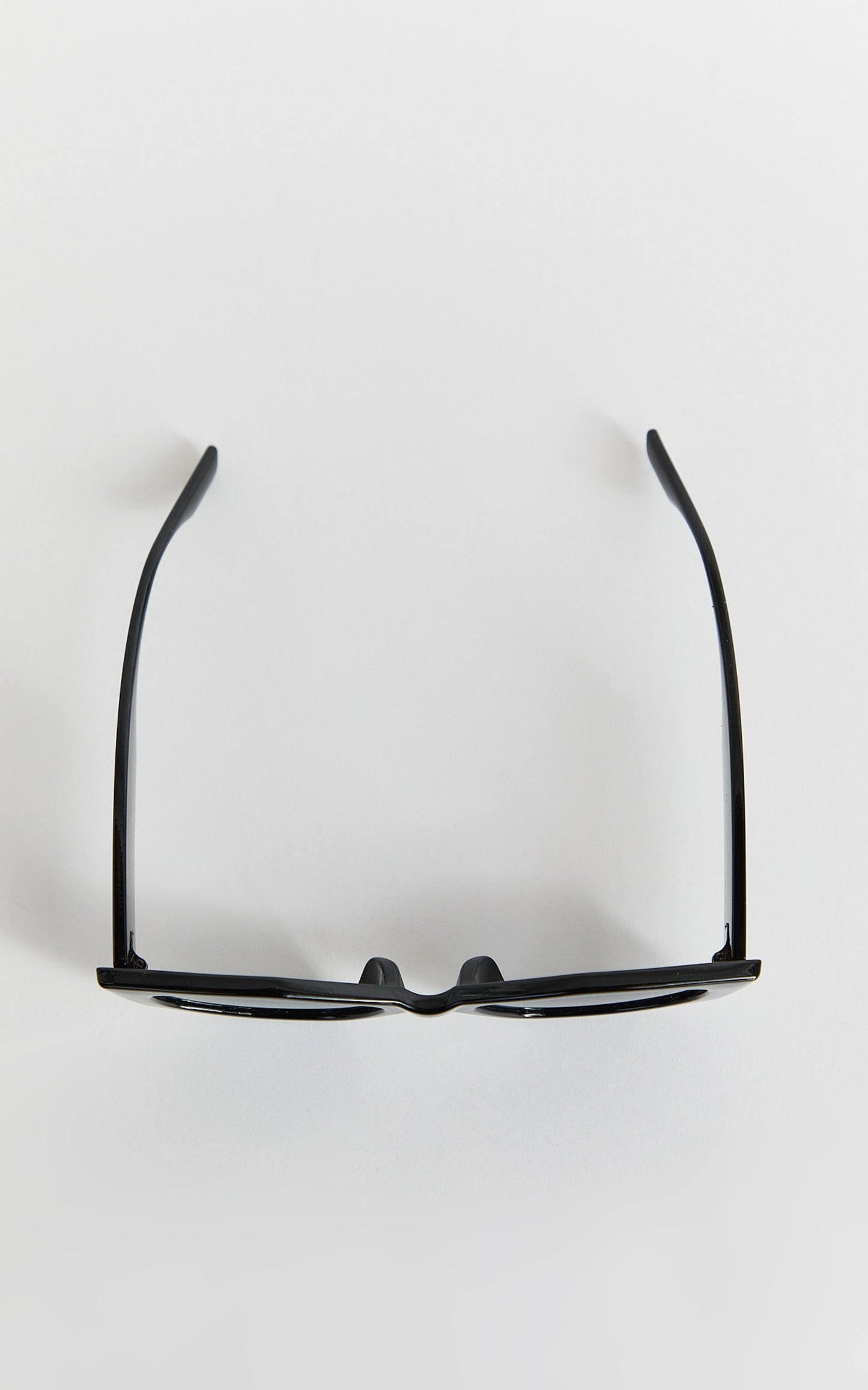 Keisha Sunglasses - Wide Rim Sunglasses in Black