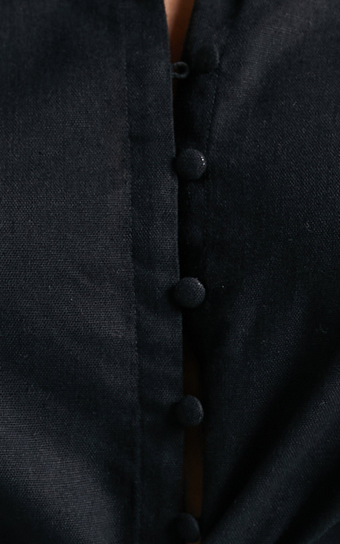 Kiva Blouse - Linen Long Sleeve Button Up Blouse in Black