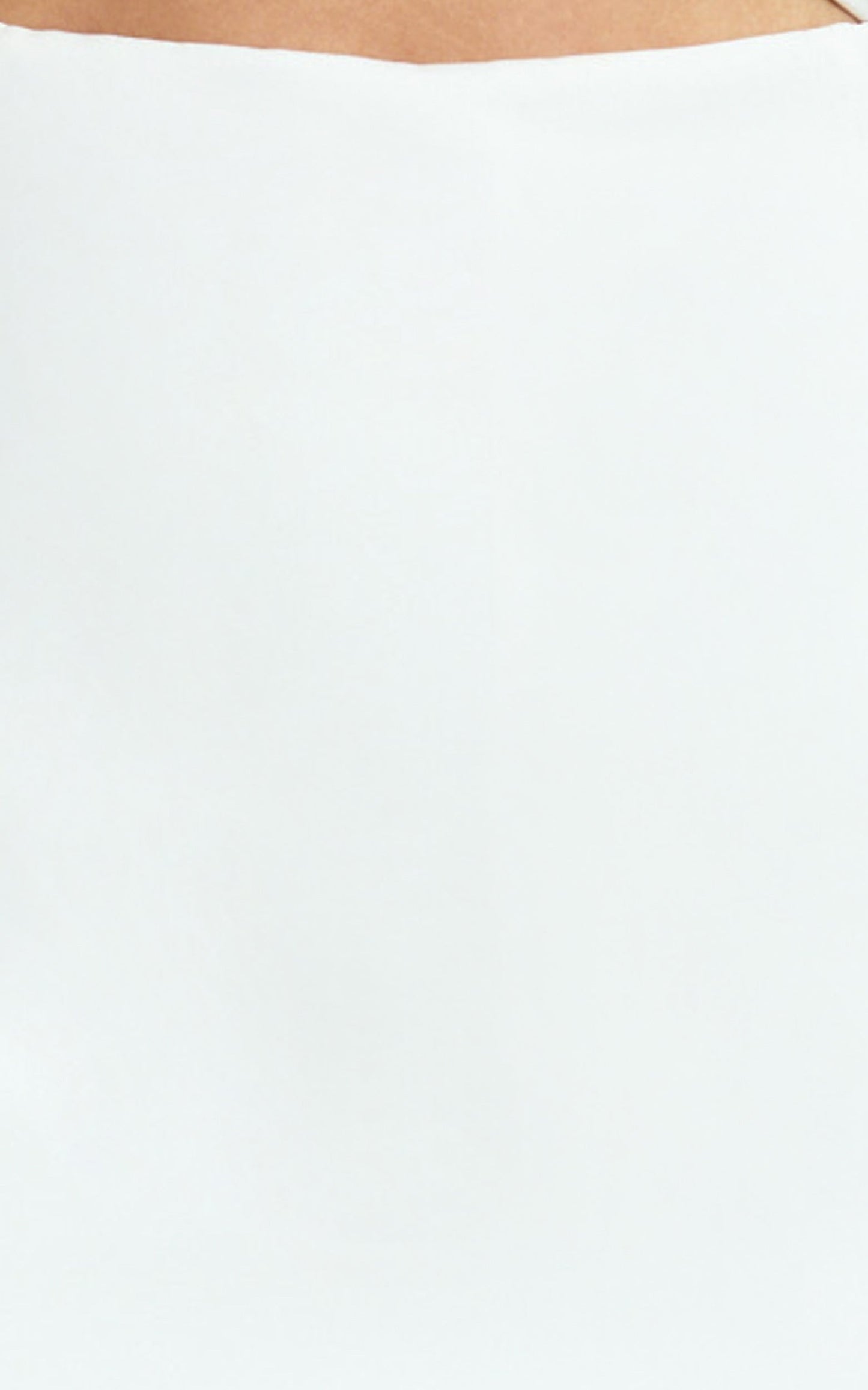 Larah Mini Skort - Mid Rise Leg Split Fitted Skort in Cream