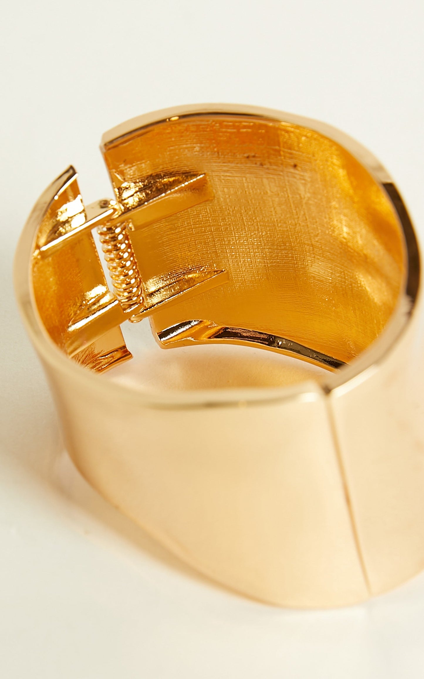 Matisse Arm Cuff in Gold