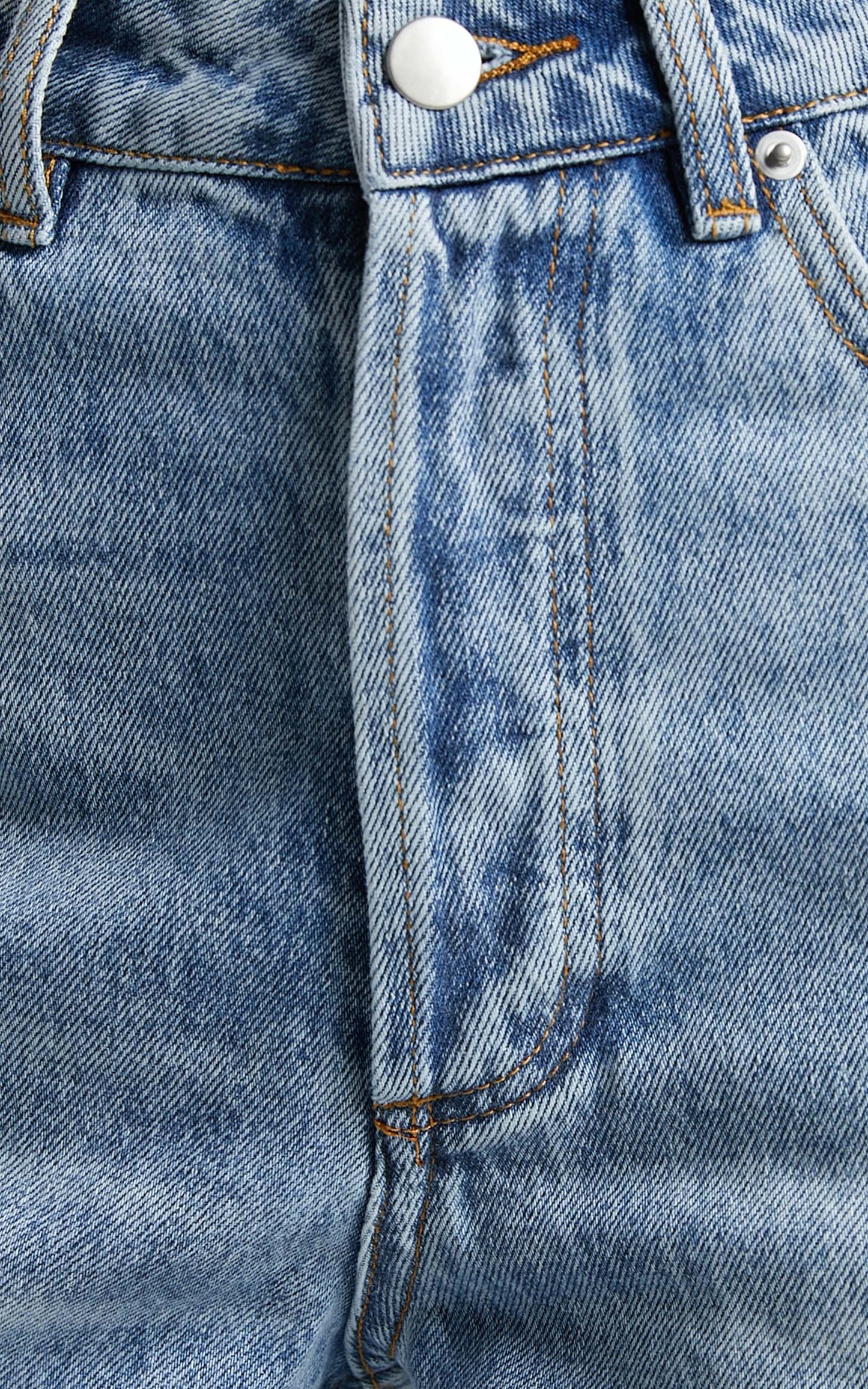 Miguel Jeans - Straight Relaxed Ripped Denim Jeans in Light Blue Wash