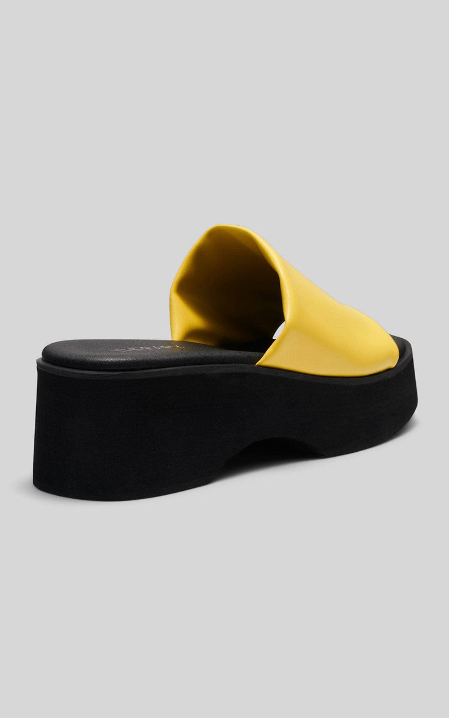 Therapy - Naomi Slides in Lemon