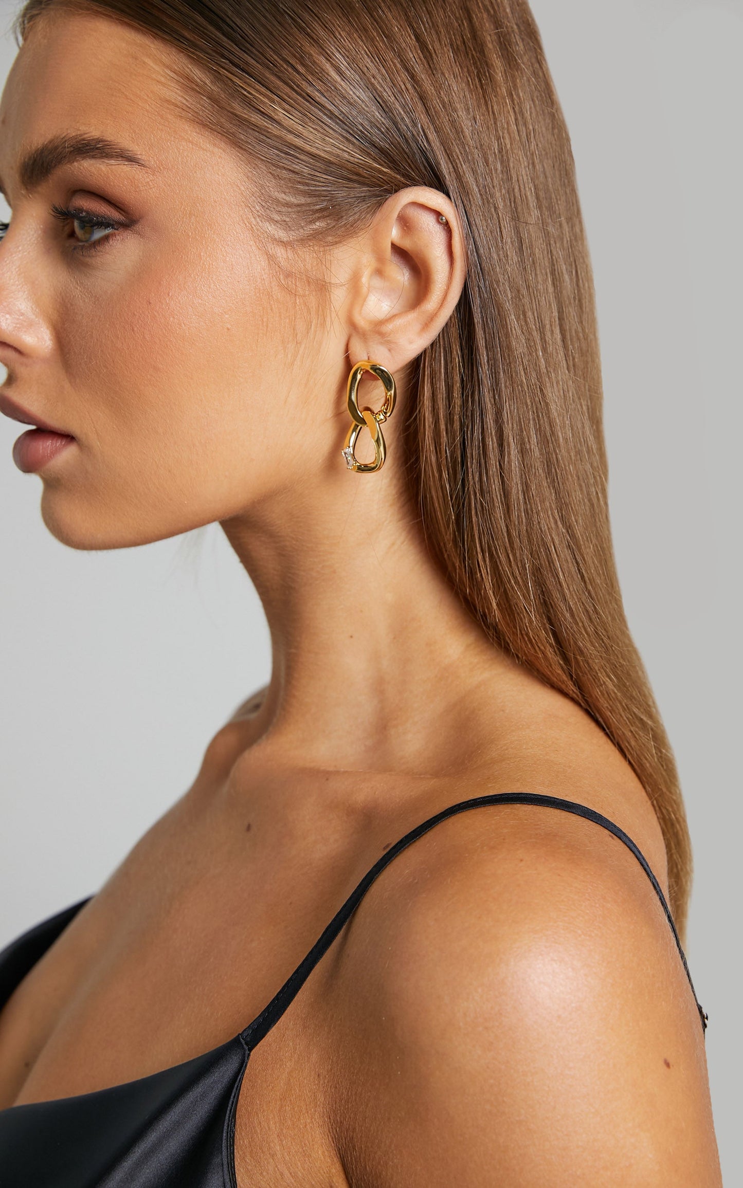 Parvine Drop Earrings in Gold