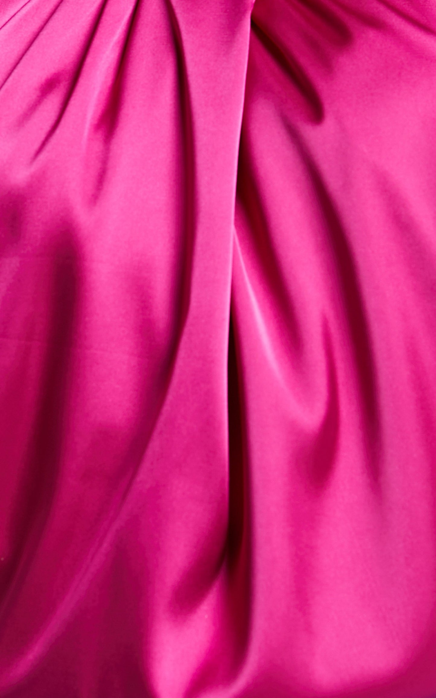 Perry Top - Halter Neck Twist Top in Magenta