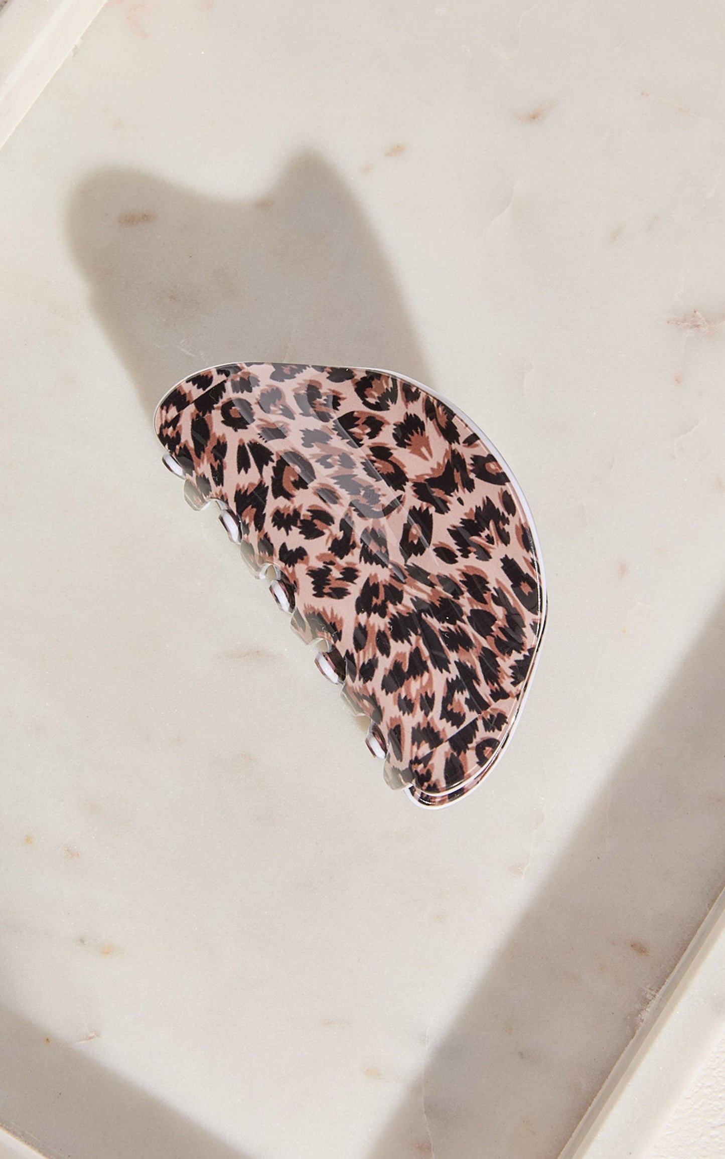 Polly Hair Clip - Small Printed Claw Clip in Leopard Print