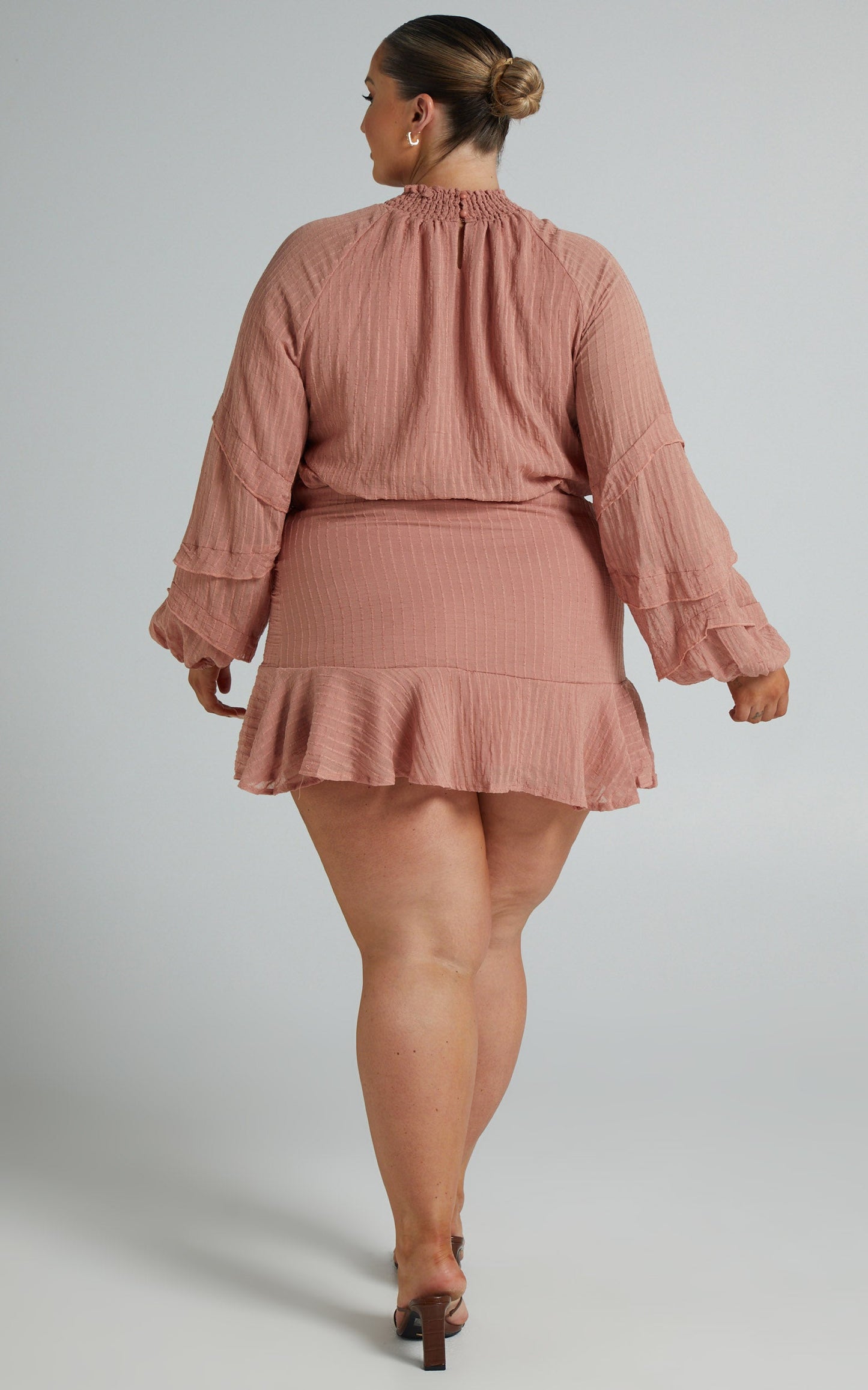 Mailee Long Sleeve Halter Neck Mini Dress in Dusty Rose