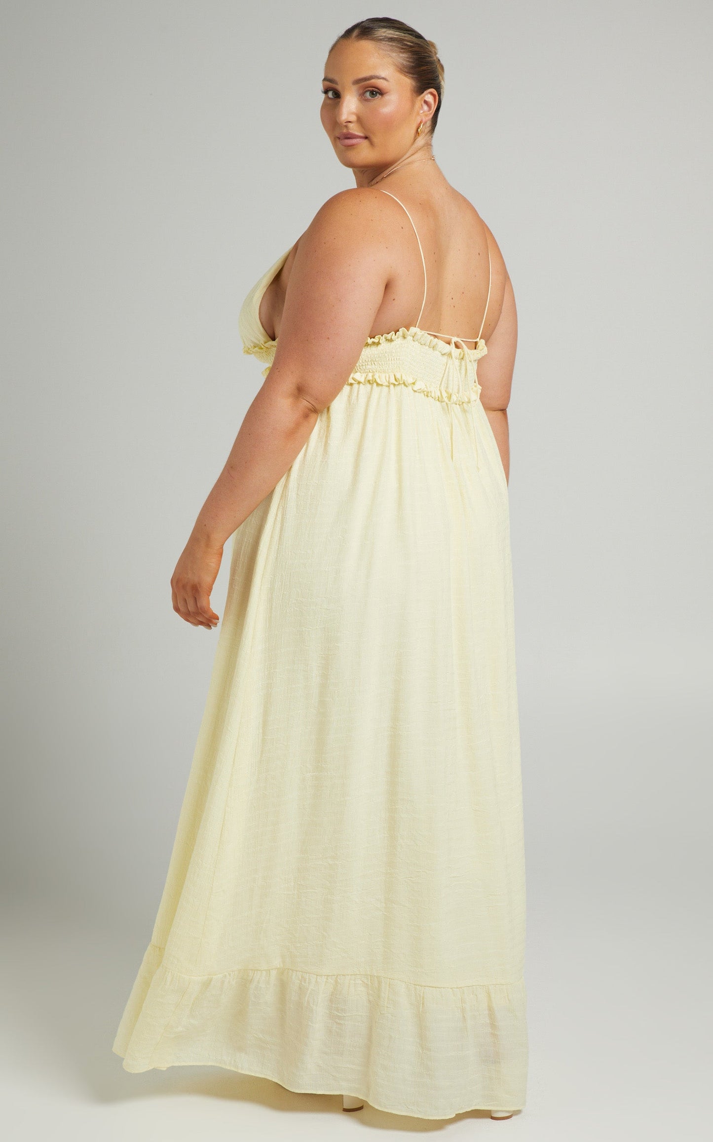 Millseila Strappy Full Skirt Maxi Dress in Yellow