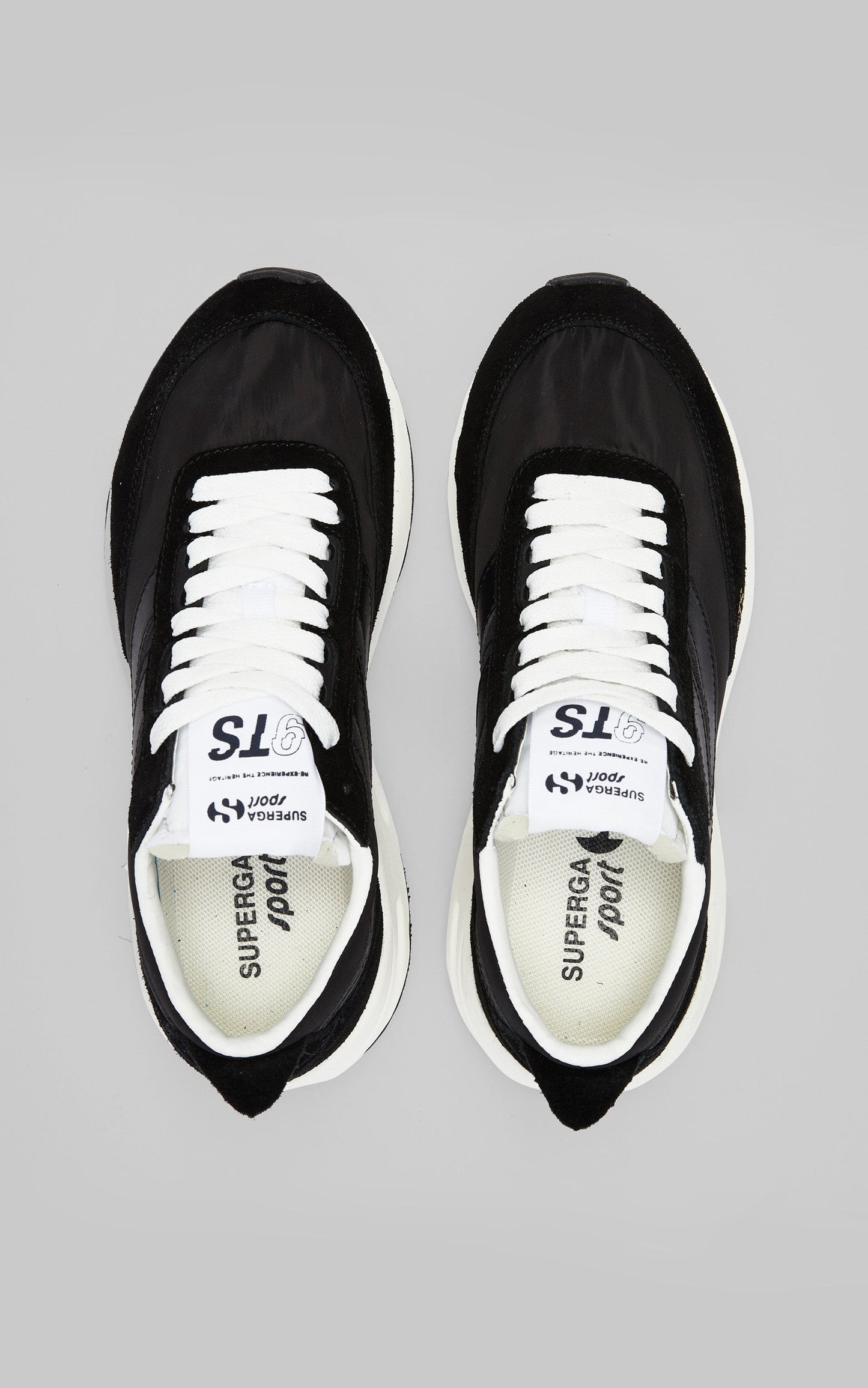 Superga - 4089 Training 9TS Slim Sneakers in Black - White Avorio
