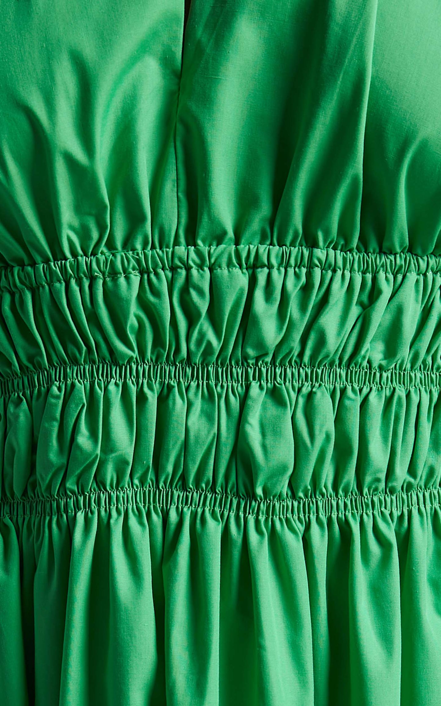 Selnya Midi Dress - Puff Sleeve V Neck Panelled Dress in Green
