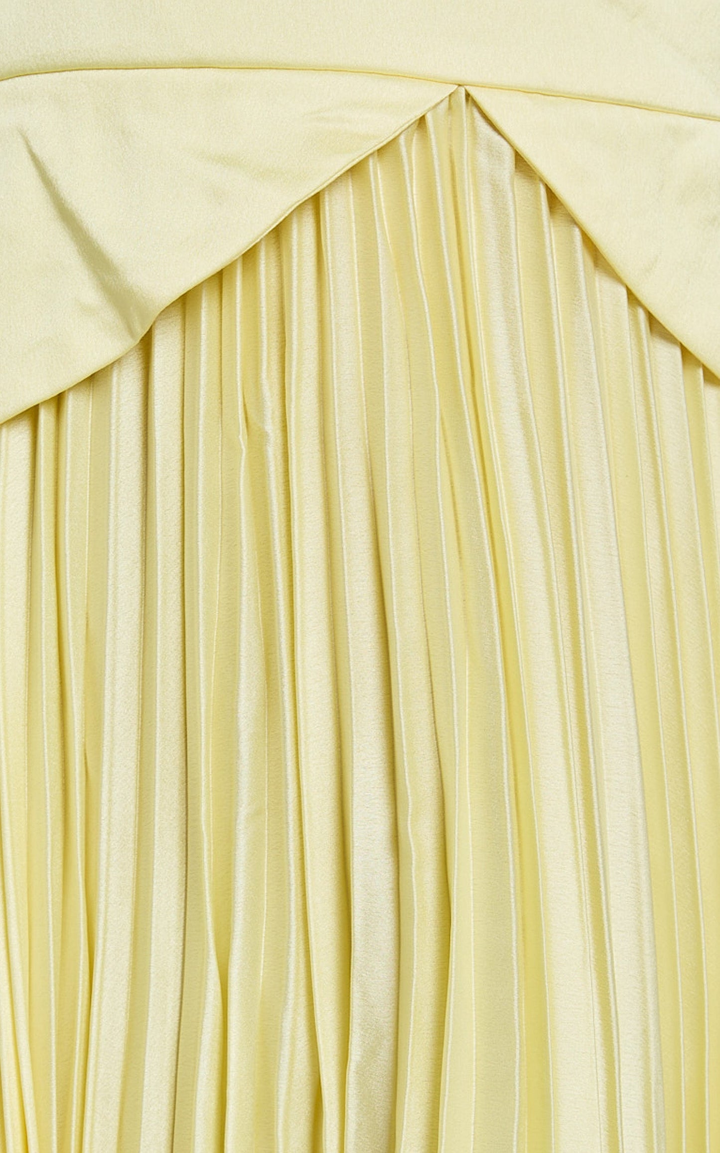 Shay Maxi Dress - Sweetheart Cut Out Pleated Dress in Lemon