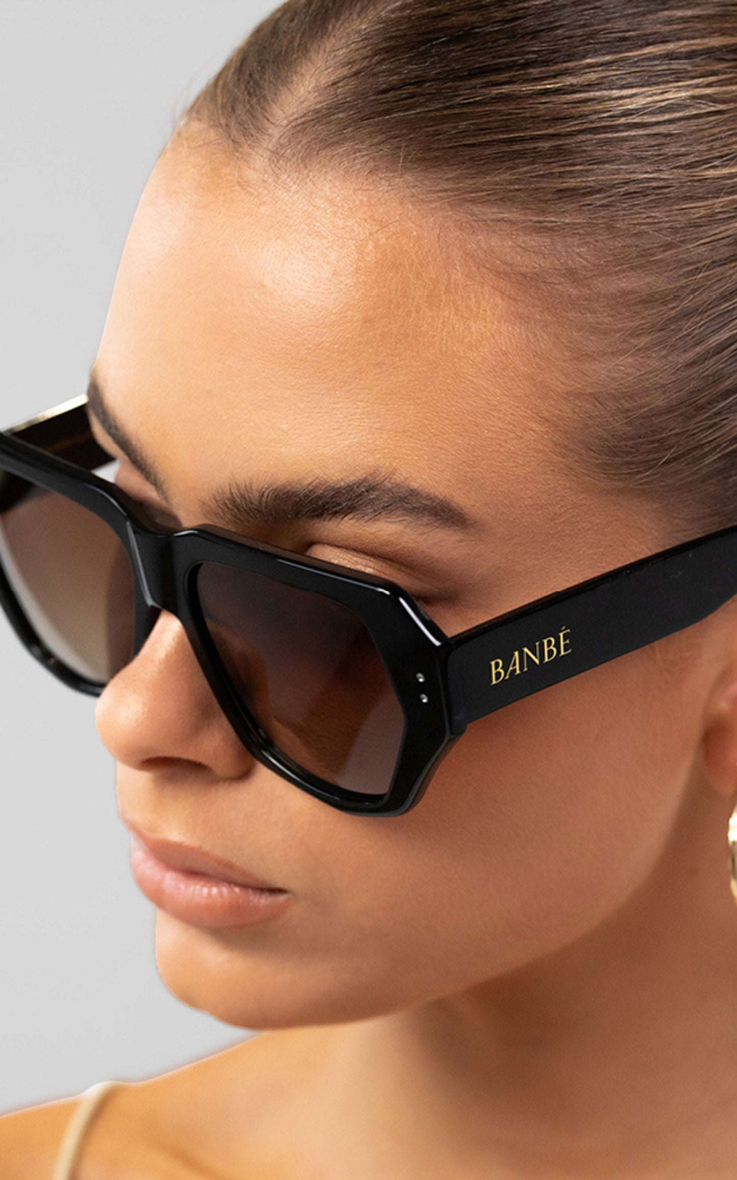 Banbe Eyewear - The Adut in Black Amber Fade