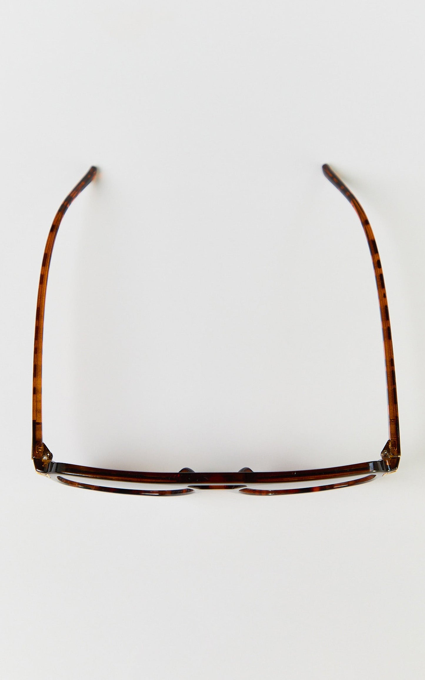 Vera Sunglasses - Square Sunglasses in Torte