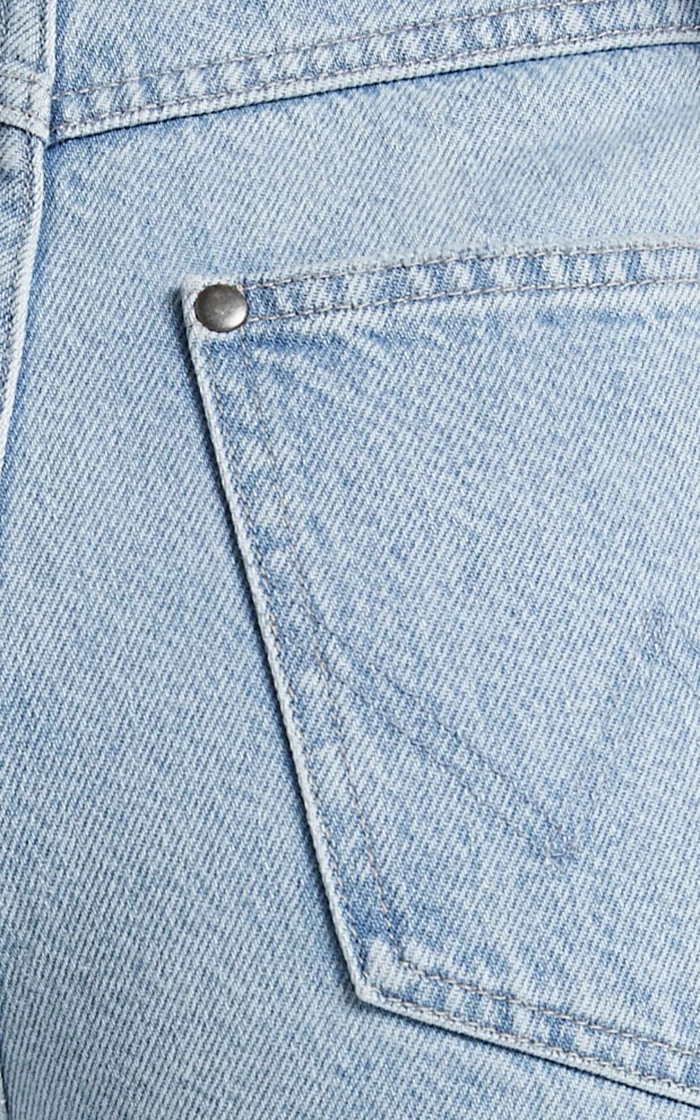 Wrangler - Hi Bells Jeans in Delirium