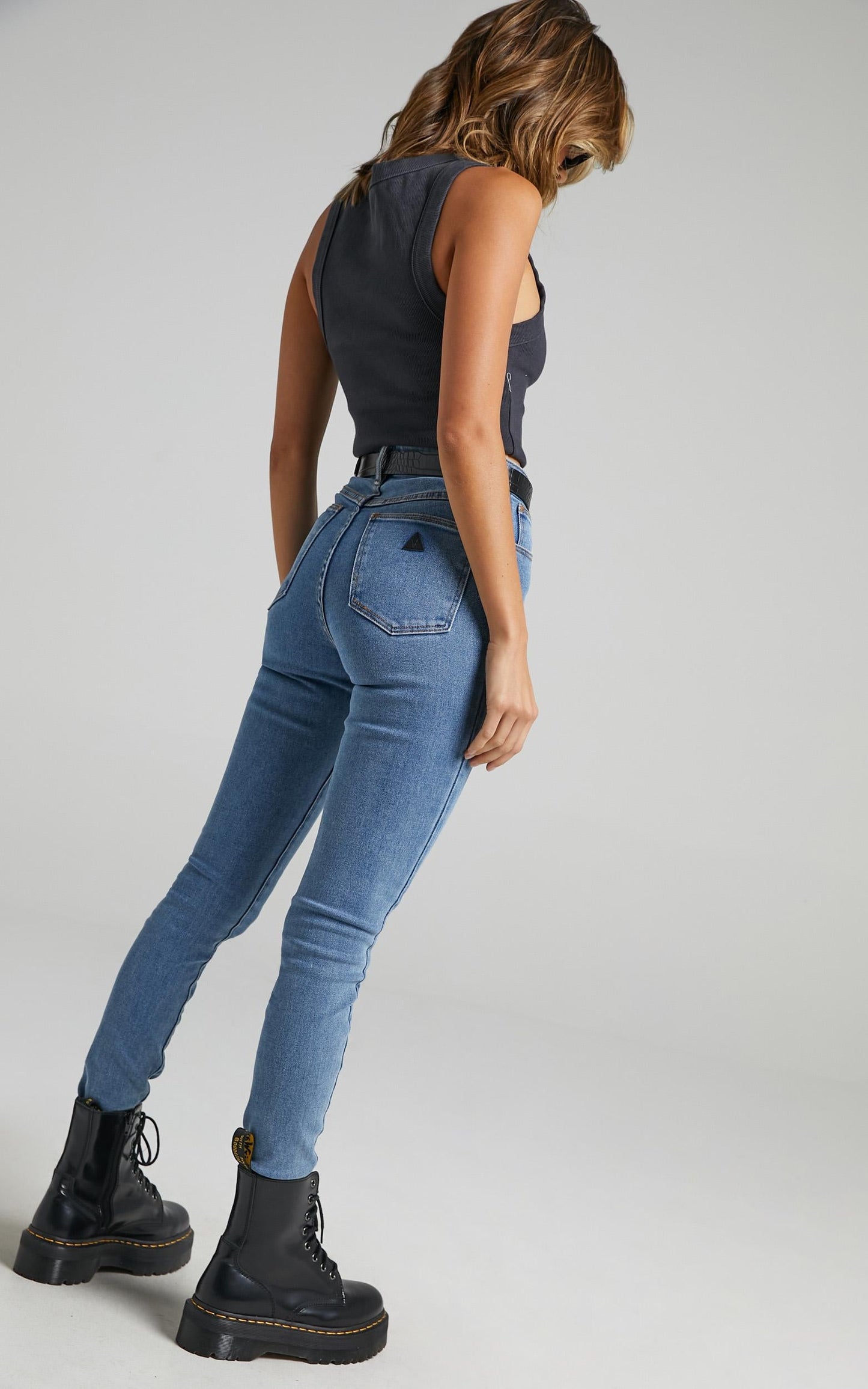 Abrand - A High Skinny Ankle Basher Jean in La Blues