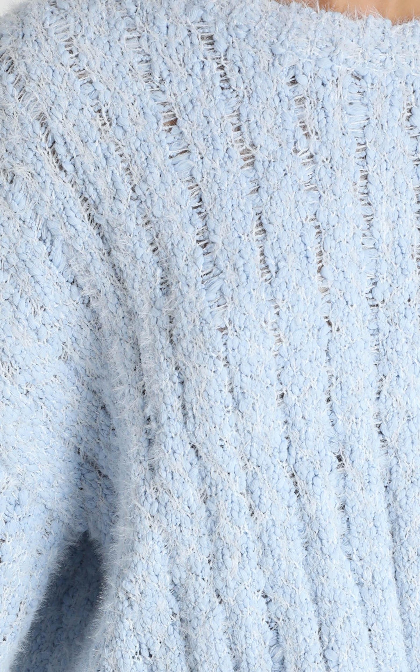 Bethen Fluffy Knit in Blue