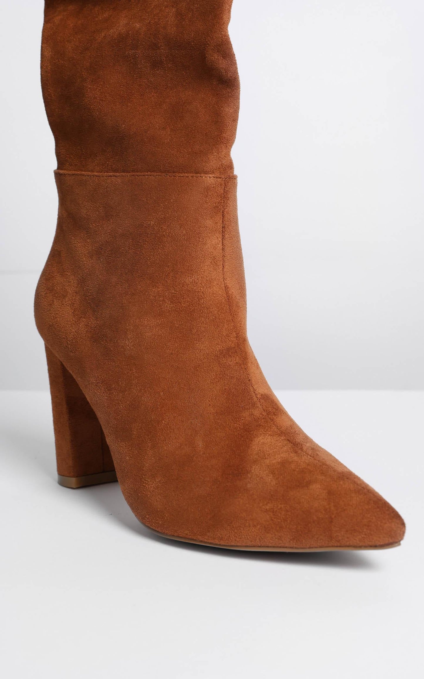 Billini - Willow Boots In Chestnut Micro