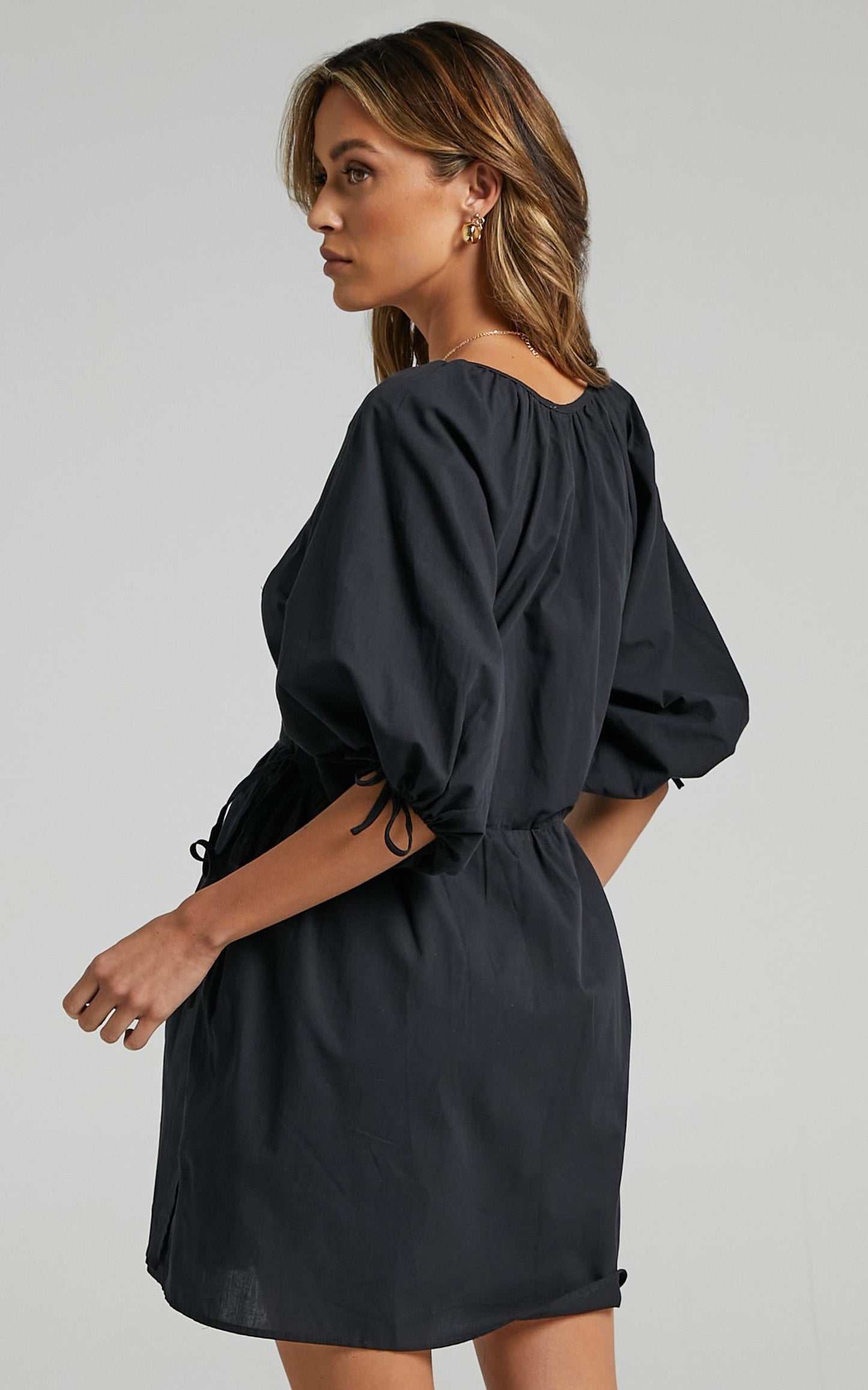Veronnie Dress in Black