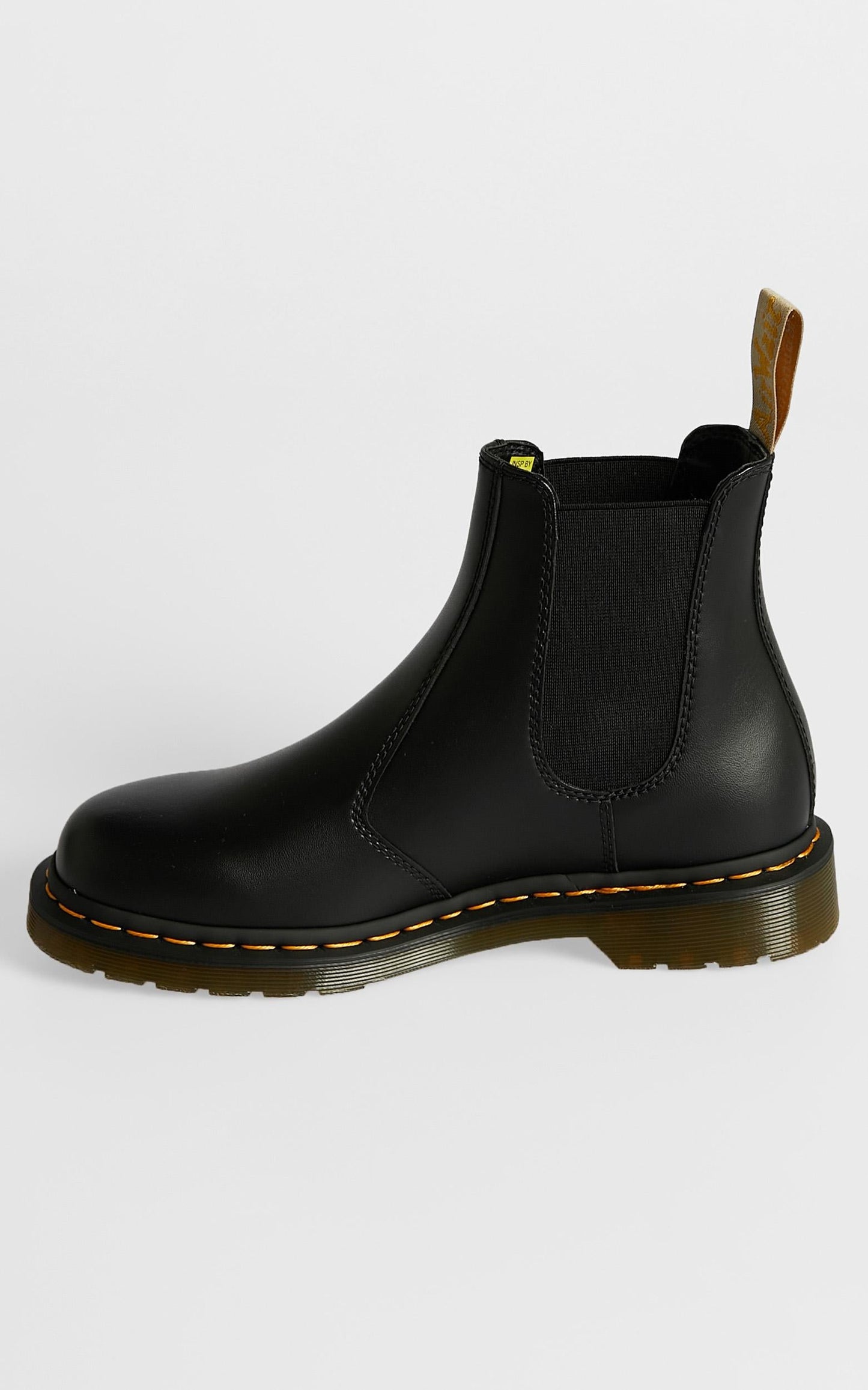 Dr. Martens - Vegan 2976 Chelsea Boot in Black Felix Rub Off