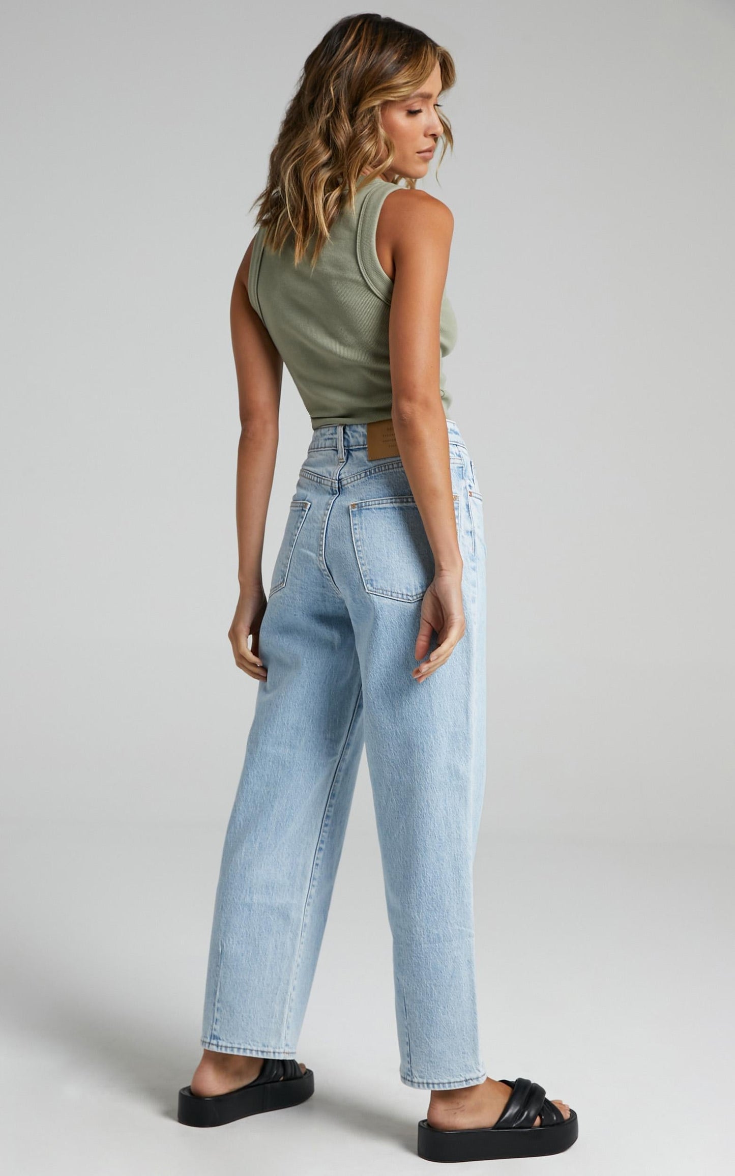 Neuw - Edie Straight Jean in Zero Vinyl